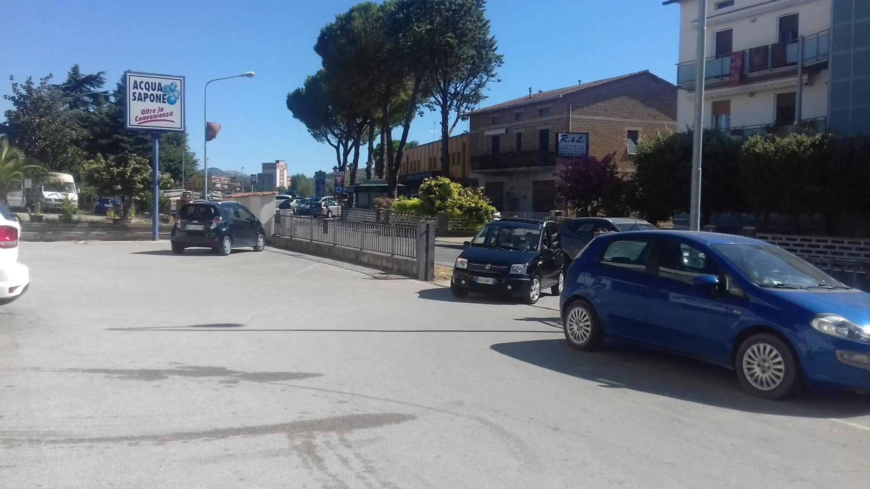 Restaurant/places to eat in La Casetta Dei Cedri