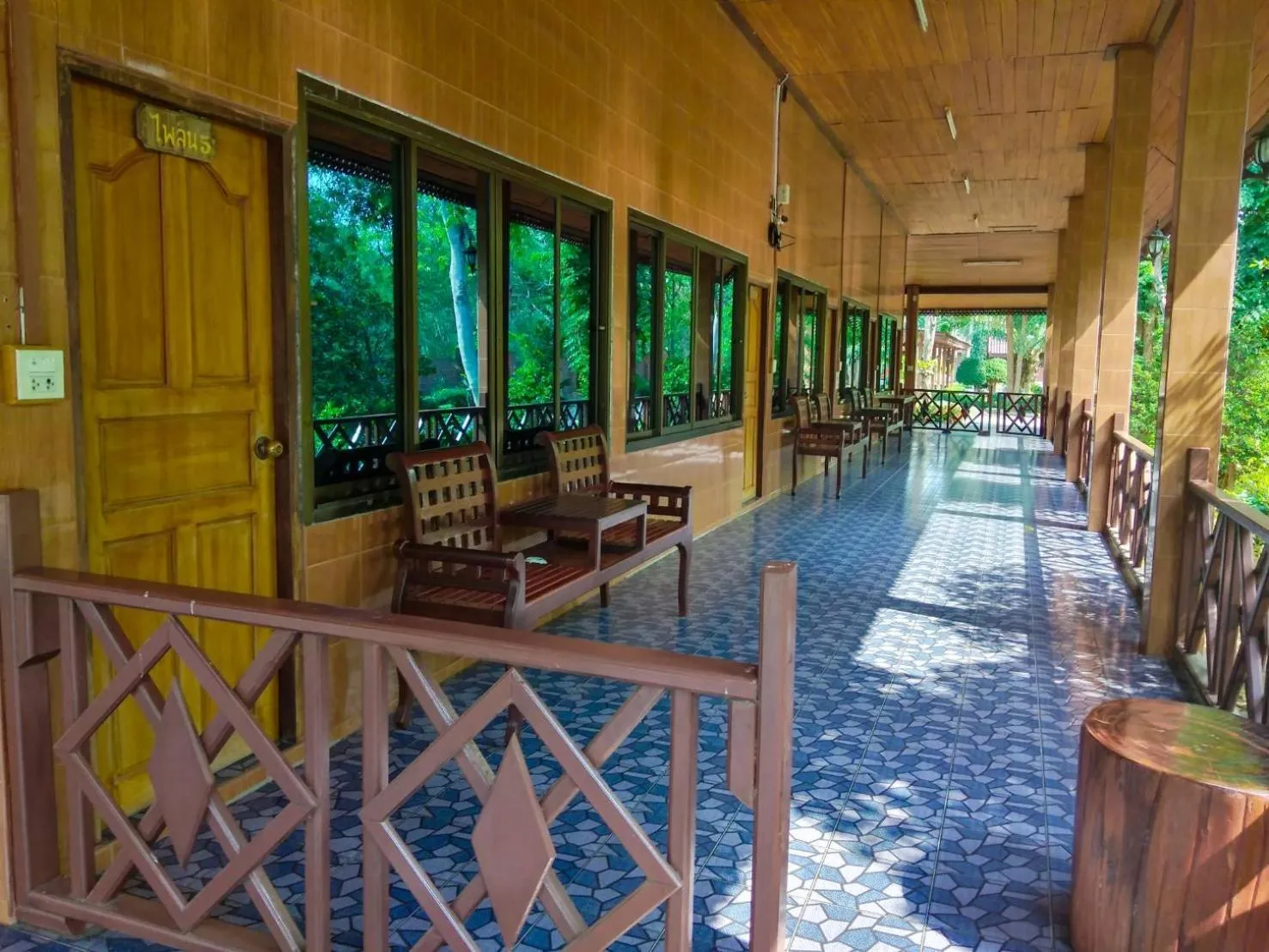Balcony/Terrace in Pechpailin Resort