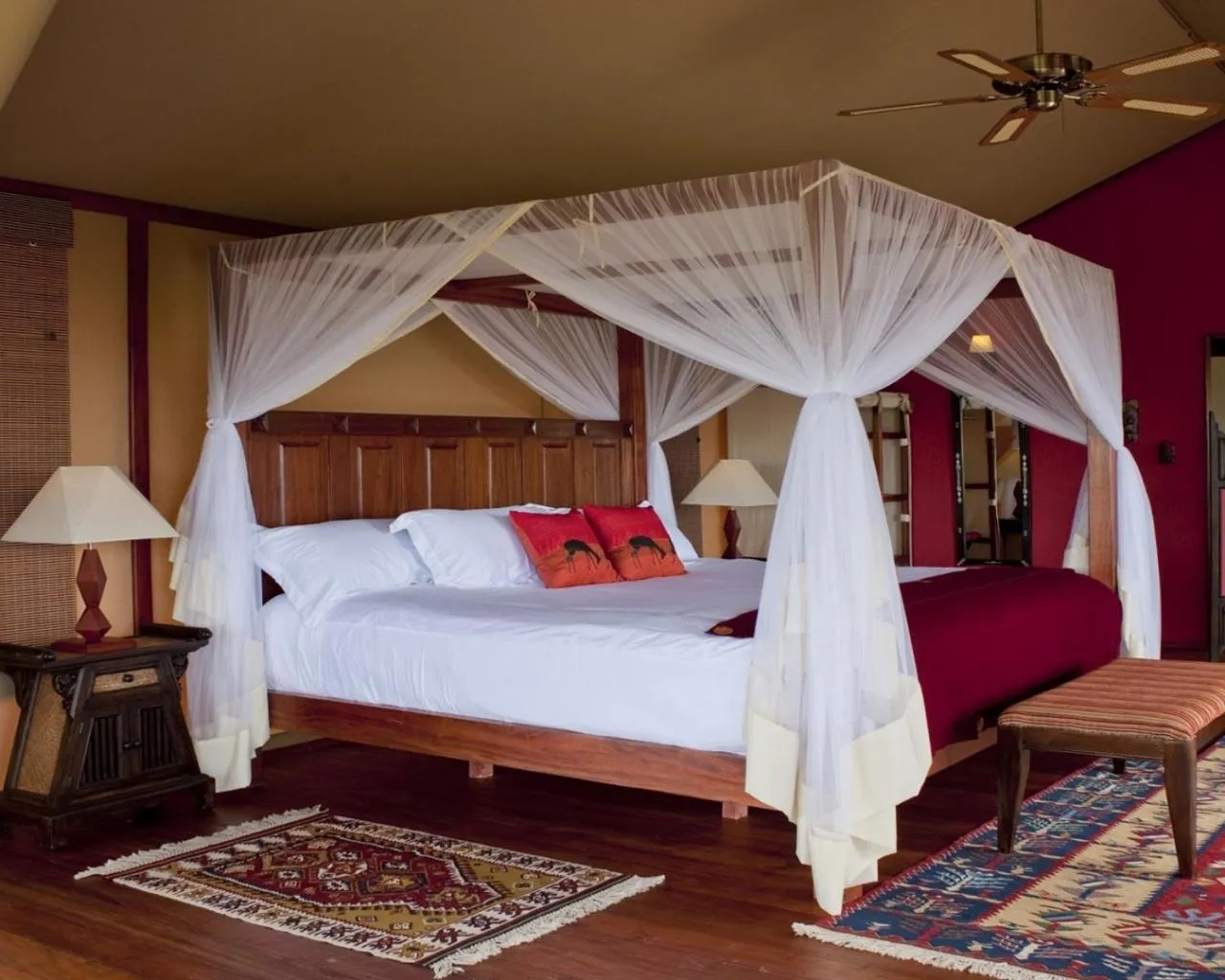 Photo of the whole room, Bed in Olare Mara Kempinski