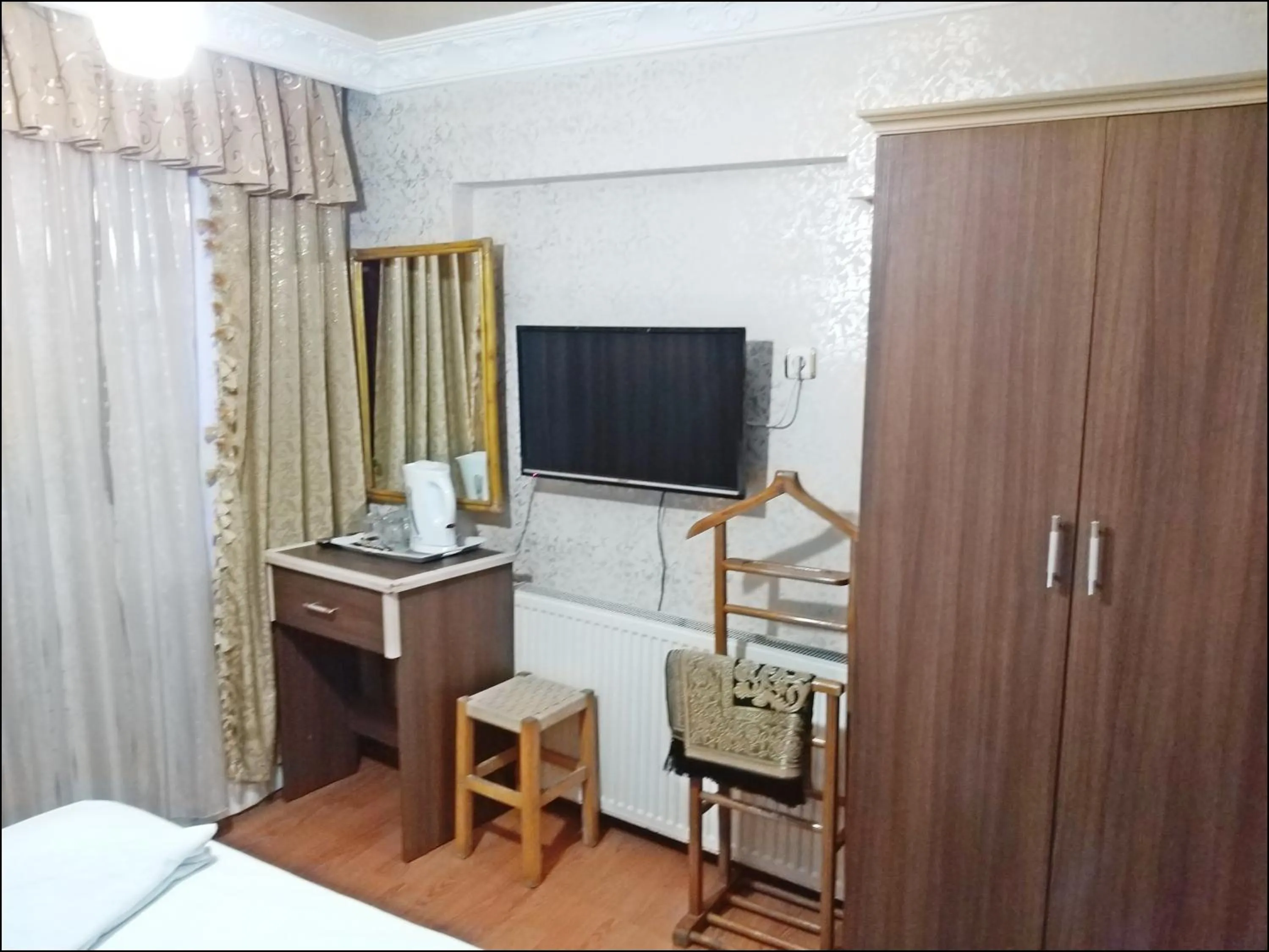 Decorative detail, Bed in Istanbul Sydney Hotel