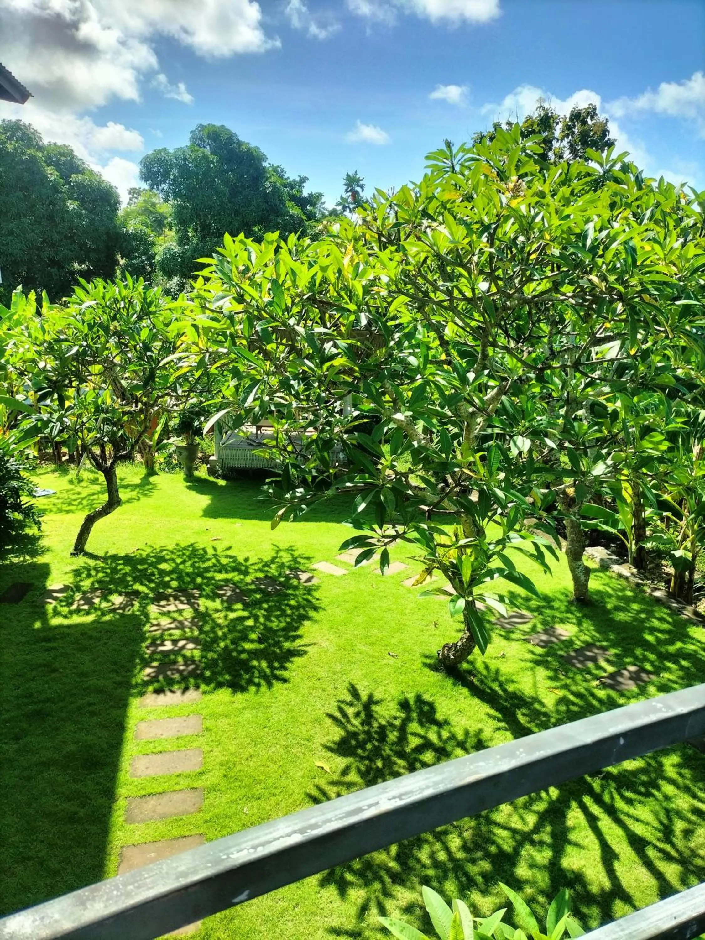 Garden in La Pan Nam Exotic Villas and Spa