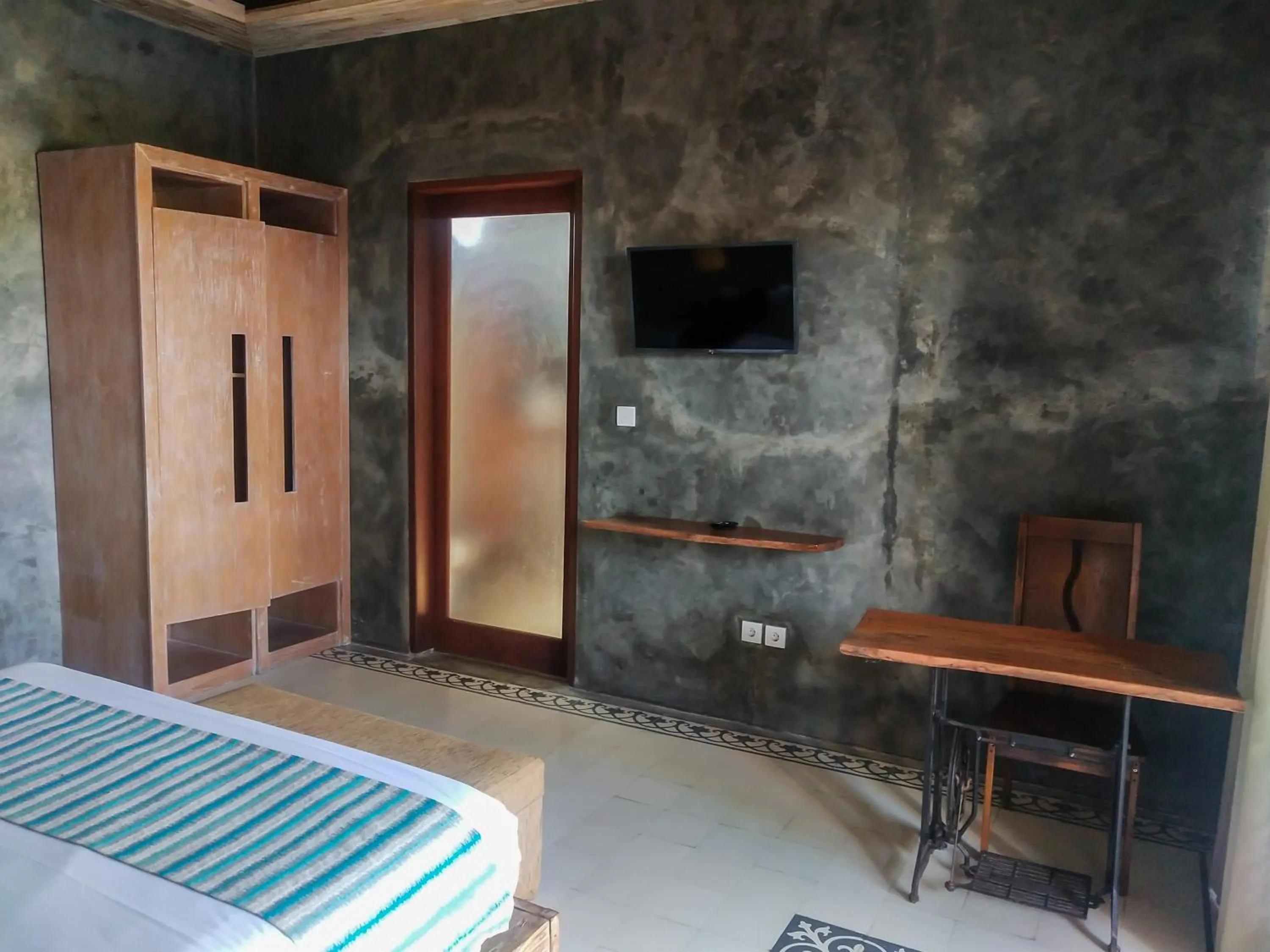 TV and multimedia, Bed in La Pan Nam Exotic Villas and Spa
