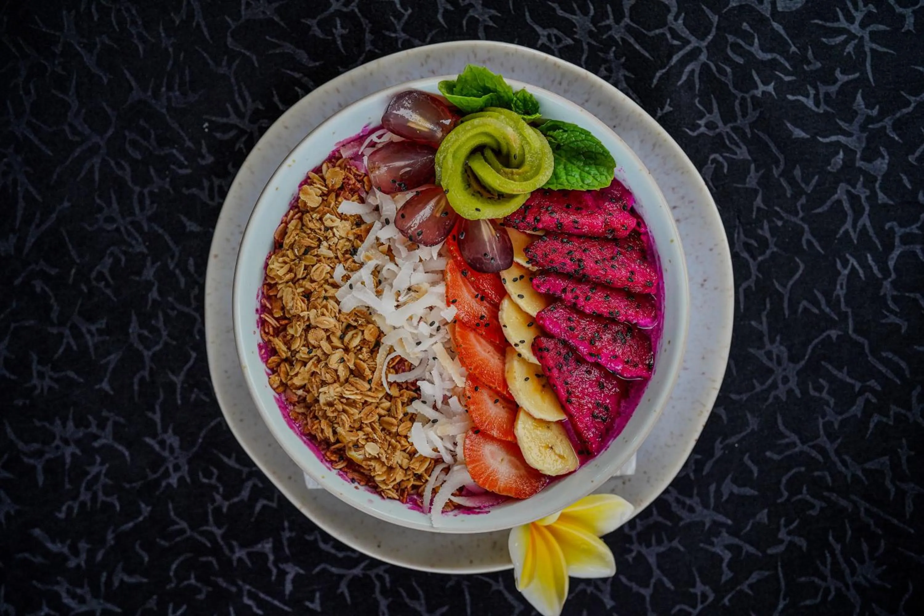 Food and drinks in La Pan Nam Exotic Villas and Spa