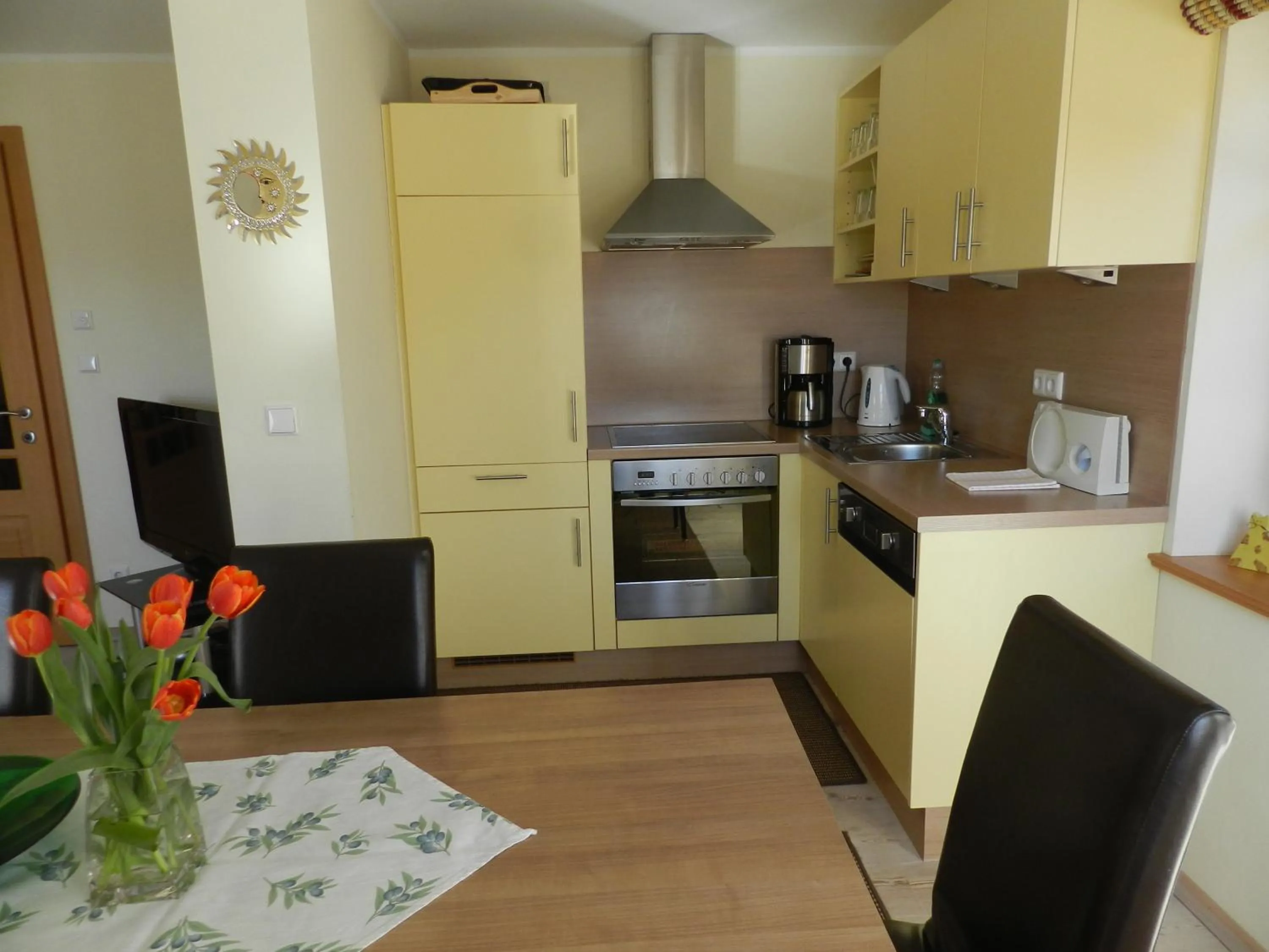 Kitchen or kitchenette in Landhaus am Bach