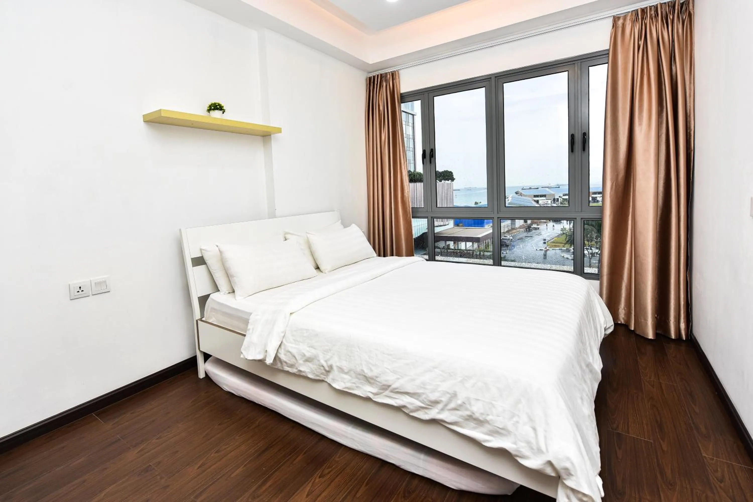 Bed in LOVINA 6-12 at Harbour Bay Residences