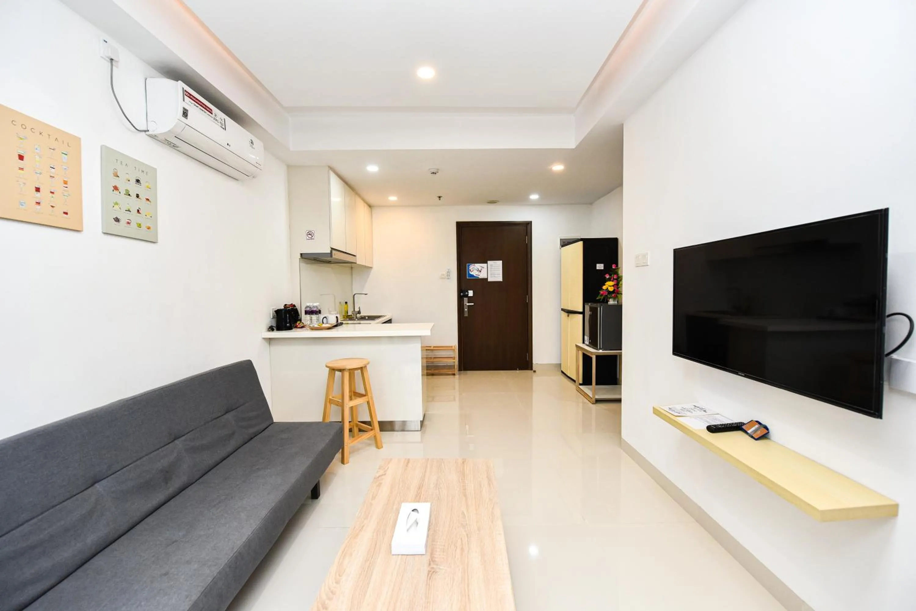 LOVINA 6-12 at Harbour Bay Residences