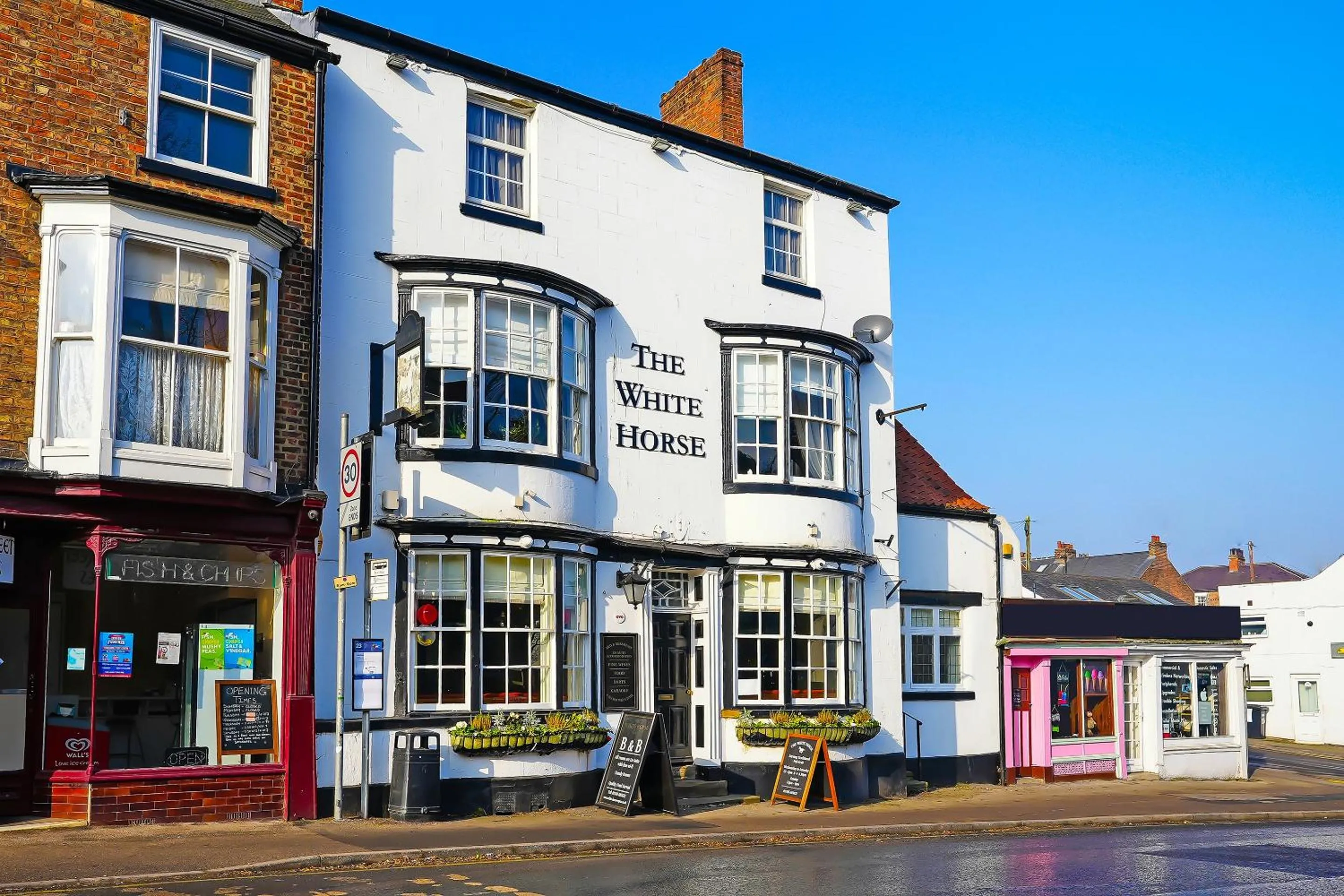 Facade/entrance in OYO The White Horse, Ripon North Yorkshire