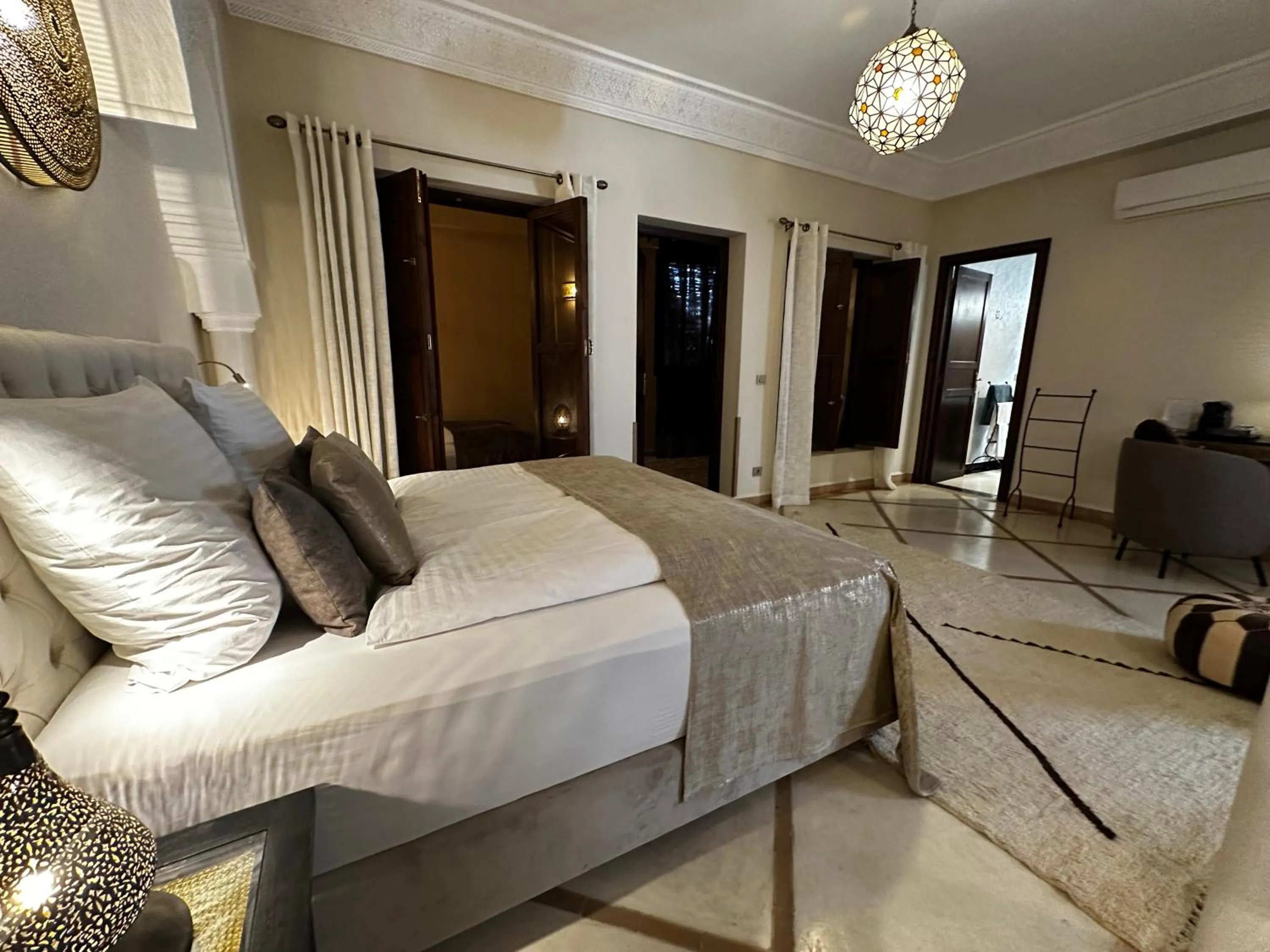 Bed in La Claire Fontaine