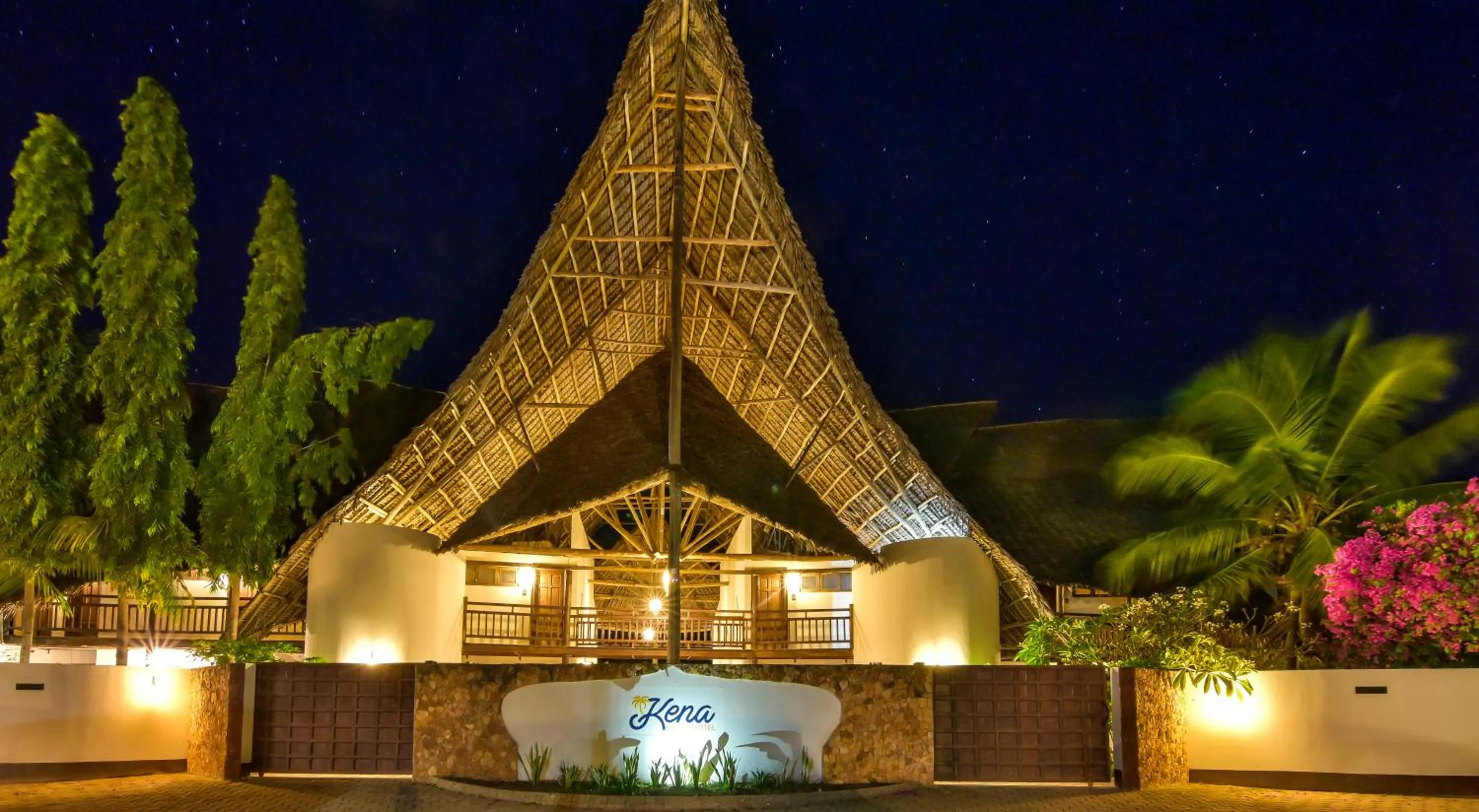 Facade/entrance in Kena Beach Hotel