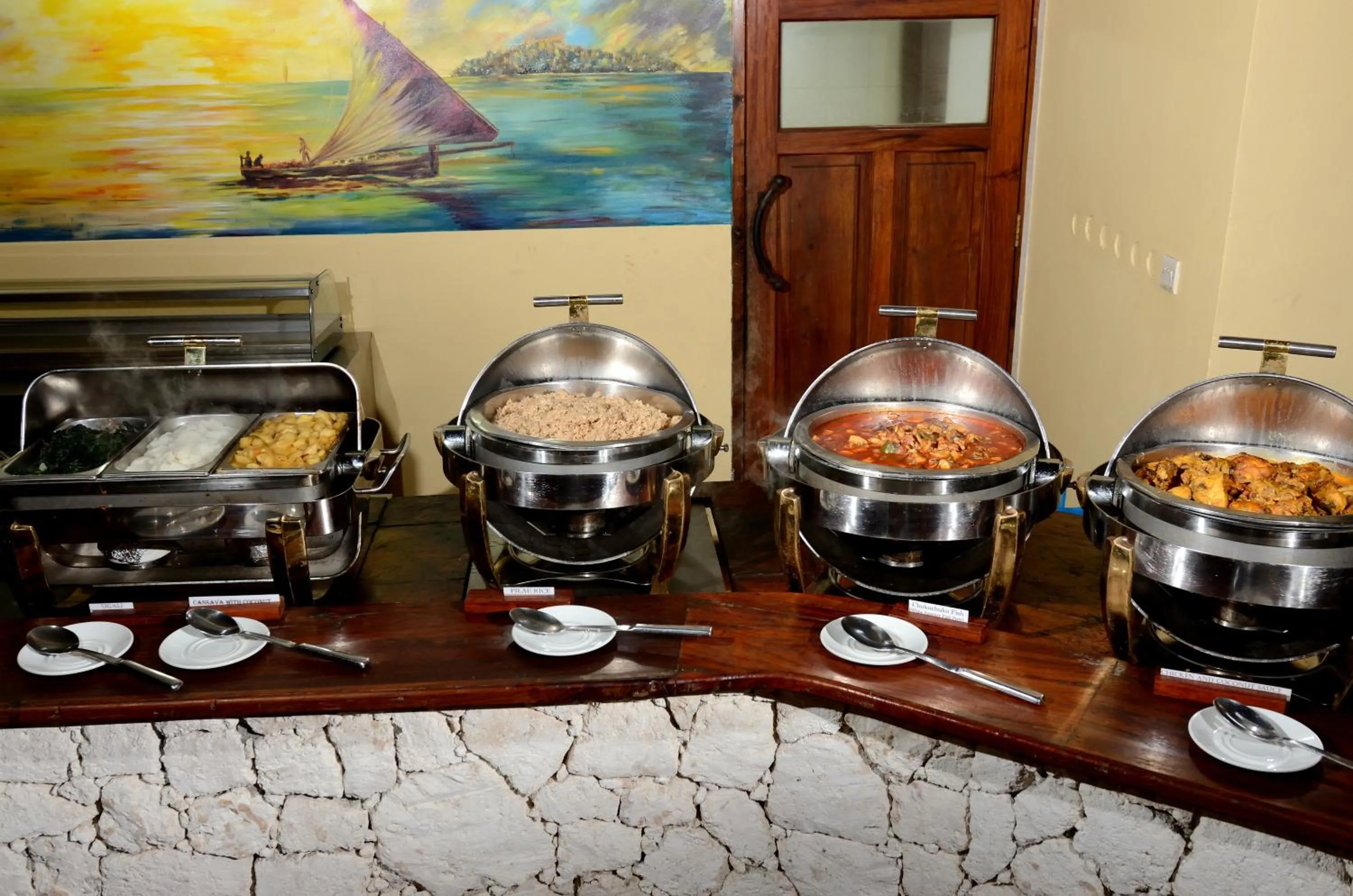 Restaurant/places to eat in Kena Beach Hotel