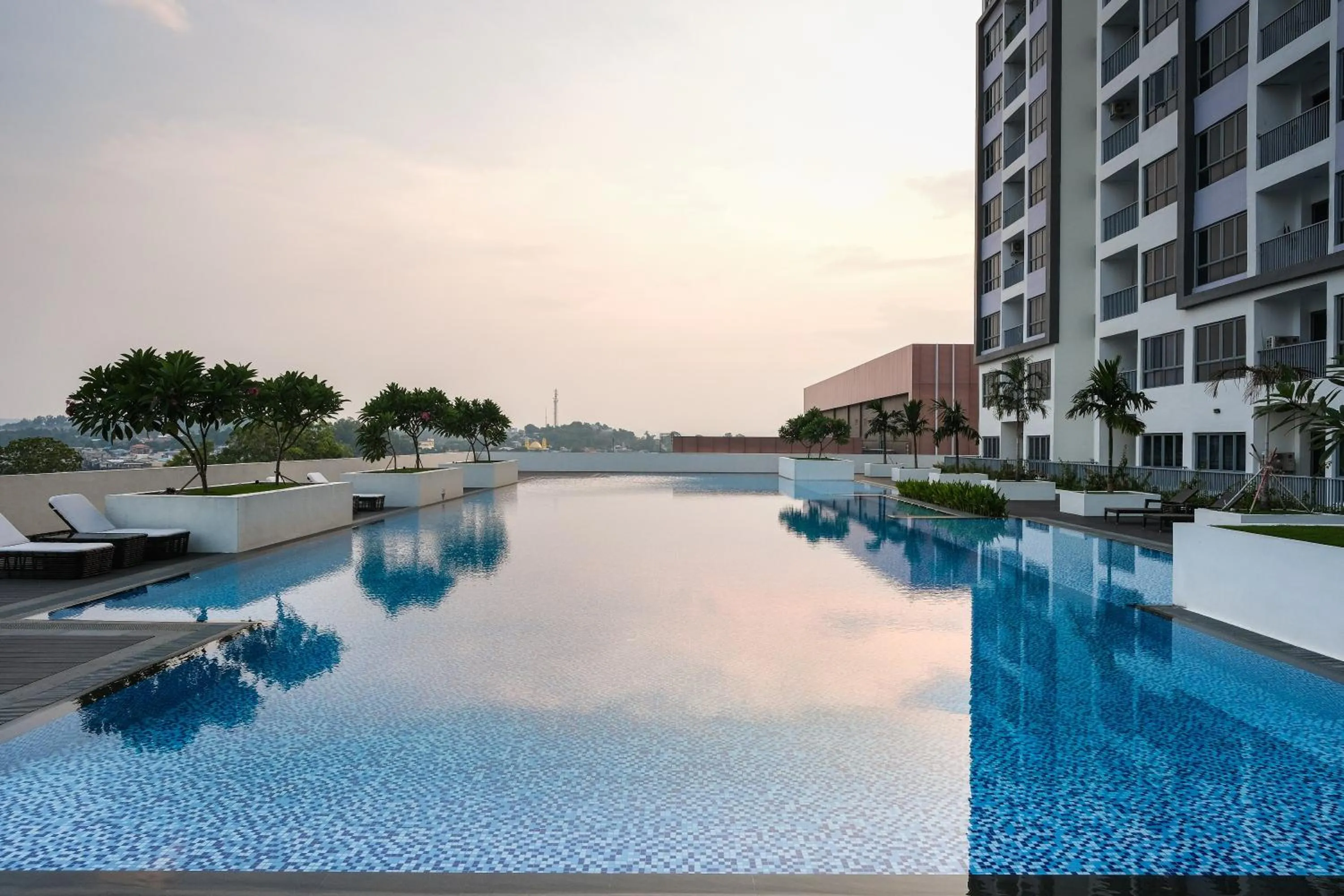 LOVINA 19-16 at Harbour Bay Residences