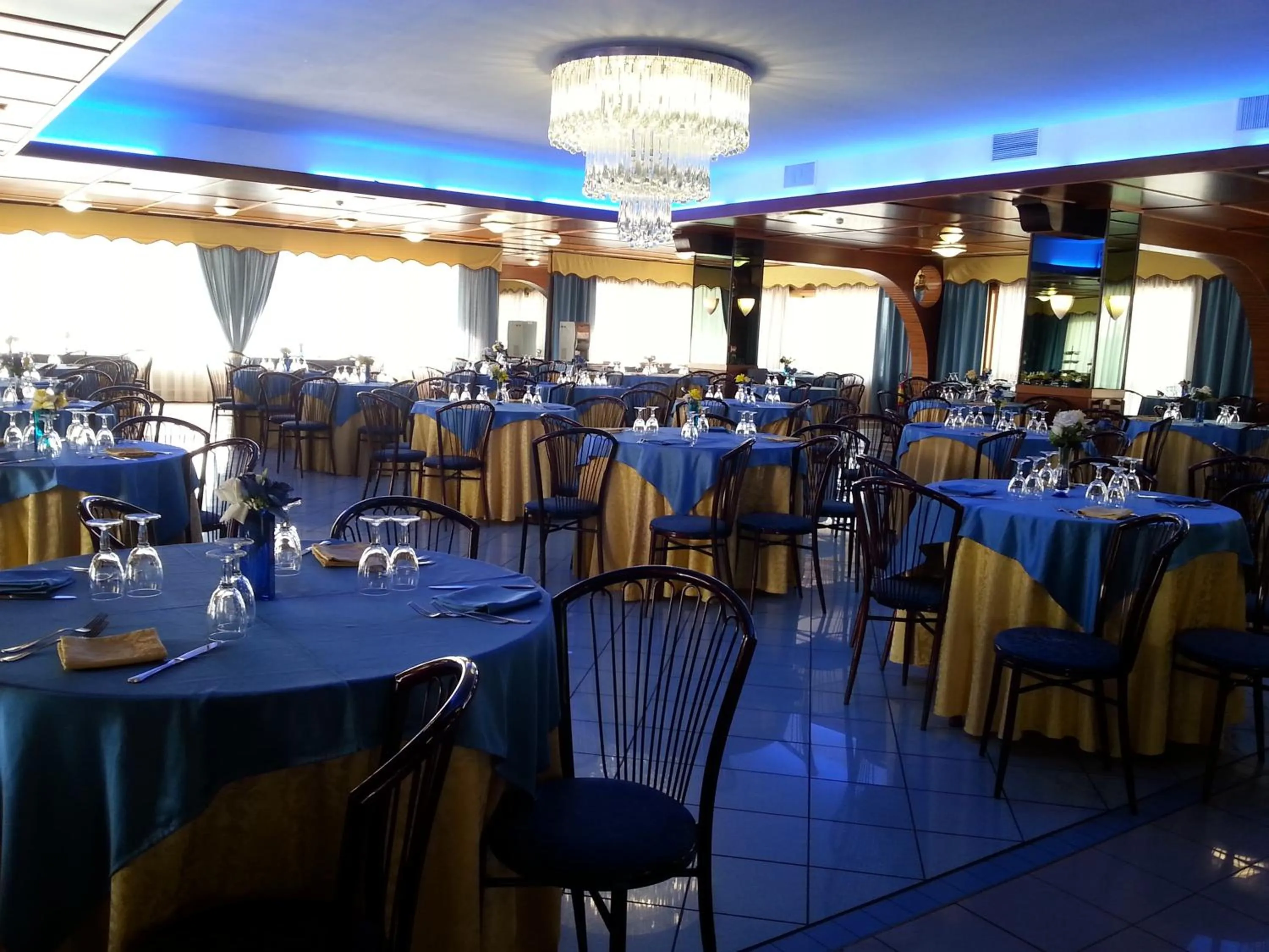 Restaurant/places to eat in Grand Hotel Dei Cesari Dependance