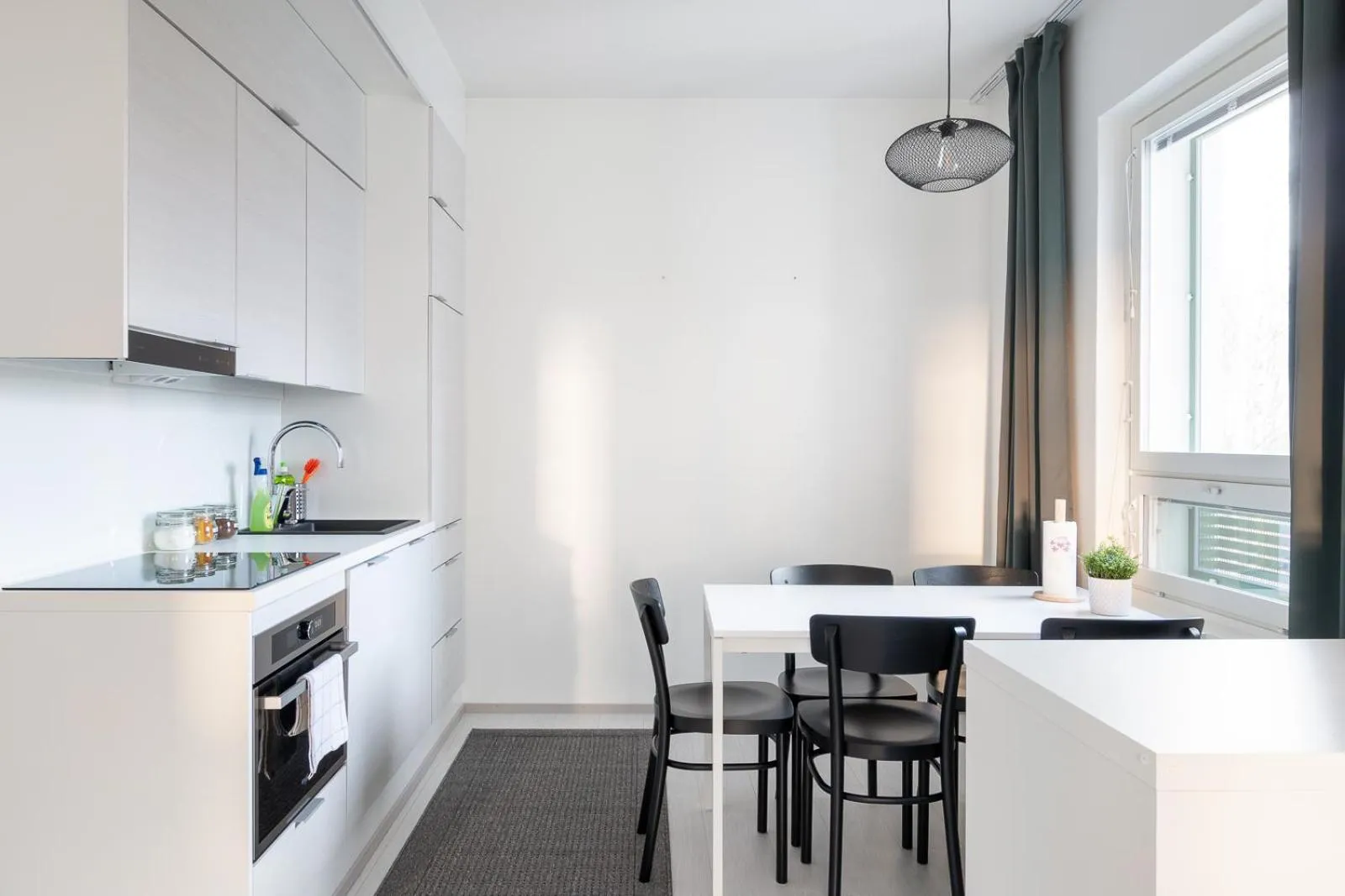 Dining area in Hiisi Homes Vantaa Kaivoksela