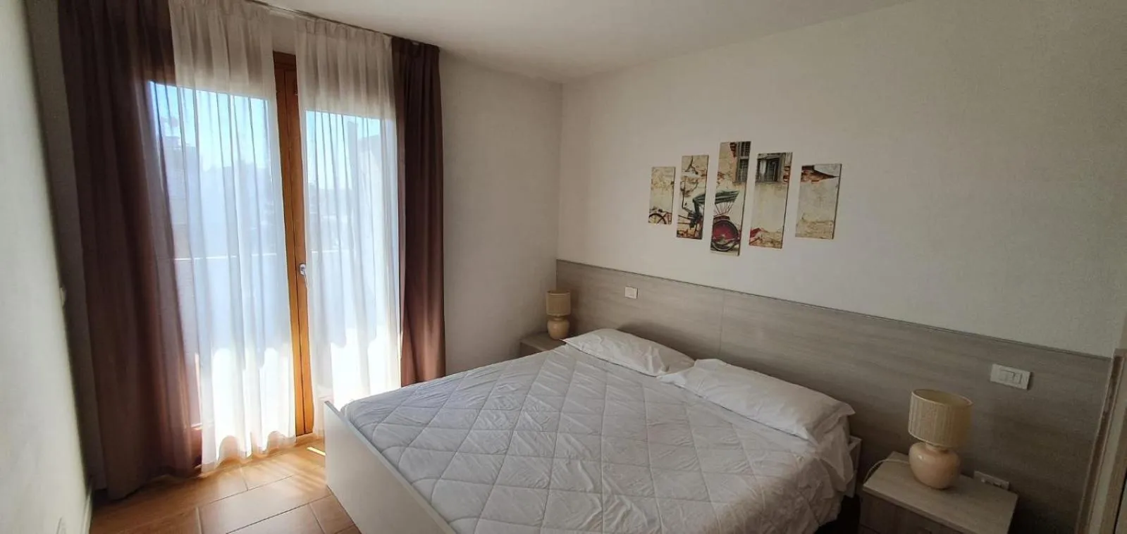 Bed in Apart Hotel Atlantic