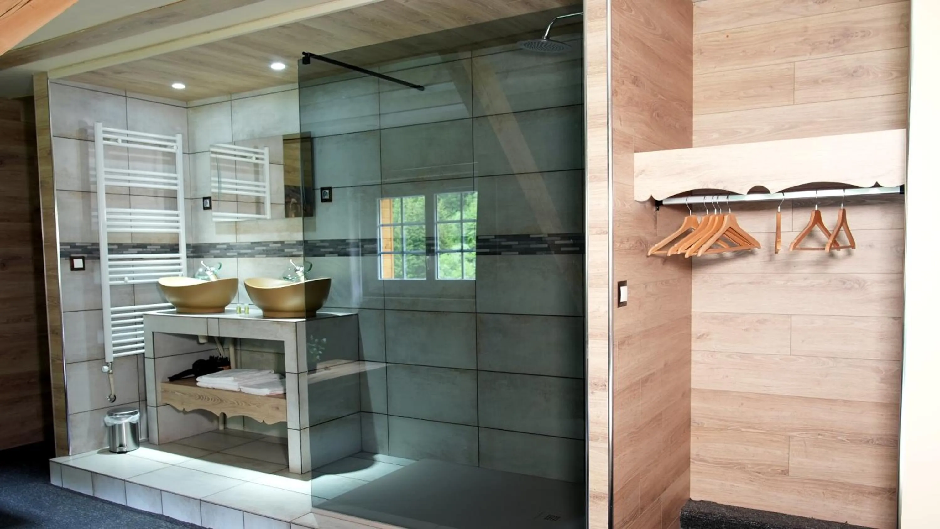 Shower in La Sapinière St Lary Soulan