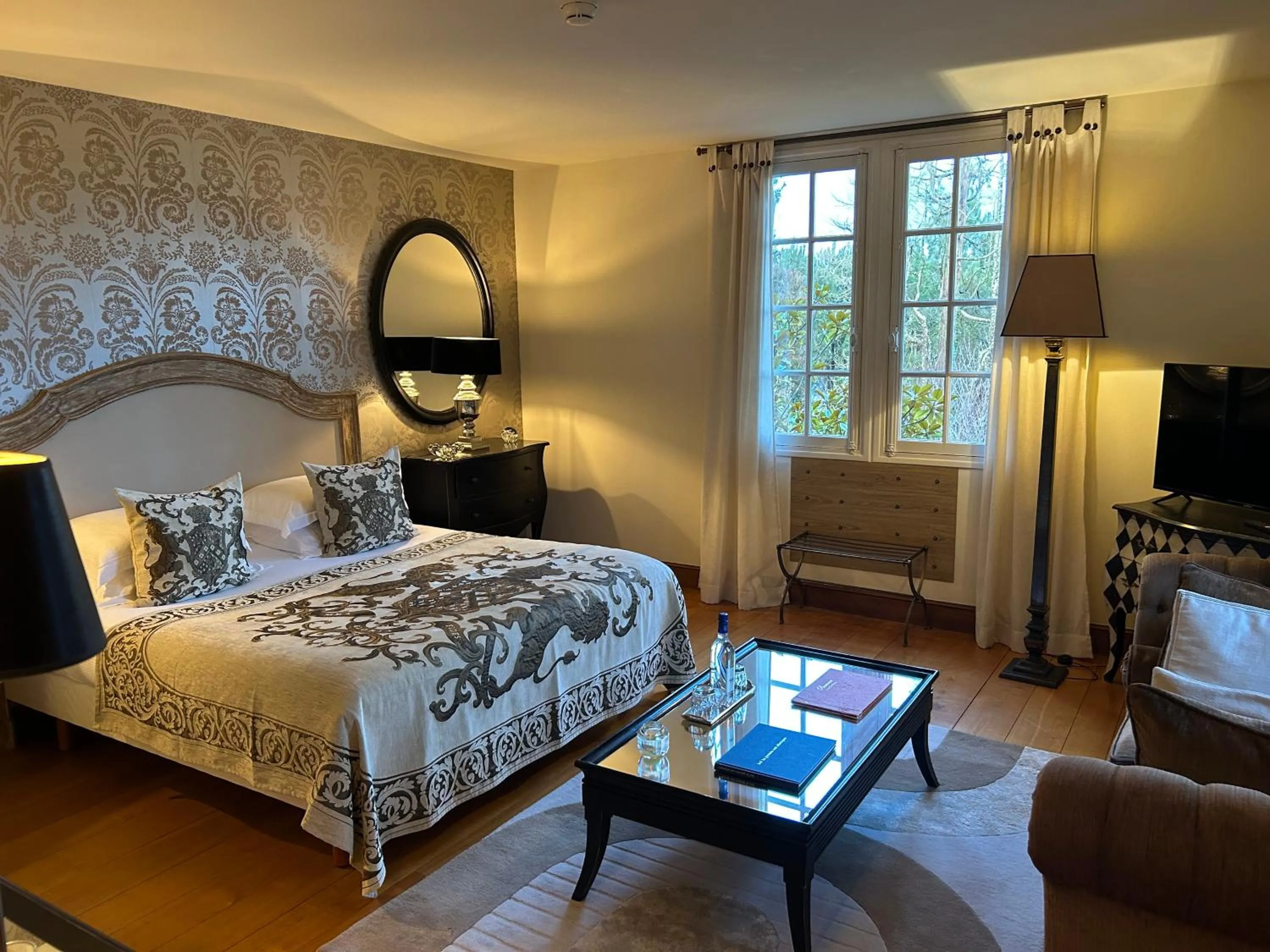Photo of the whole room, Bed in Beaumanoir Small Luxury Boutique Hotel