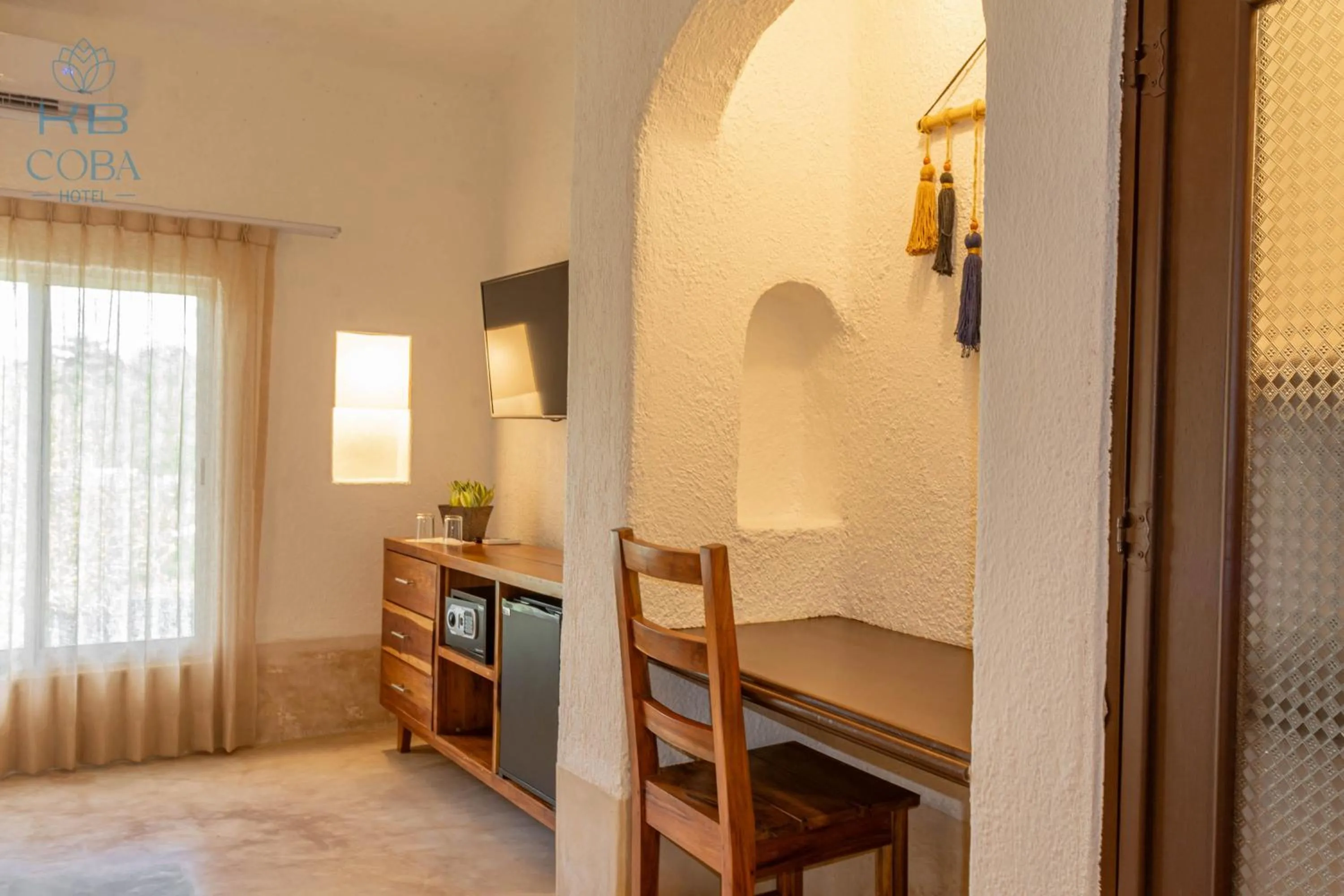 TV and multimedia, Bed in Kaab Coba