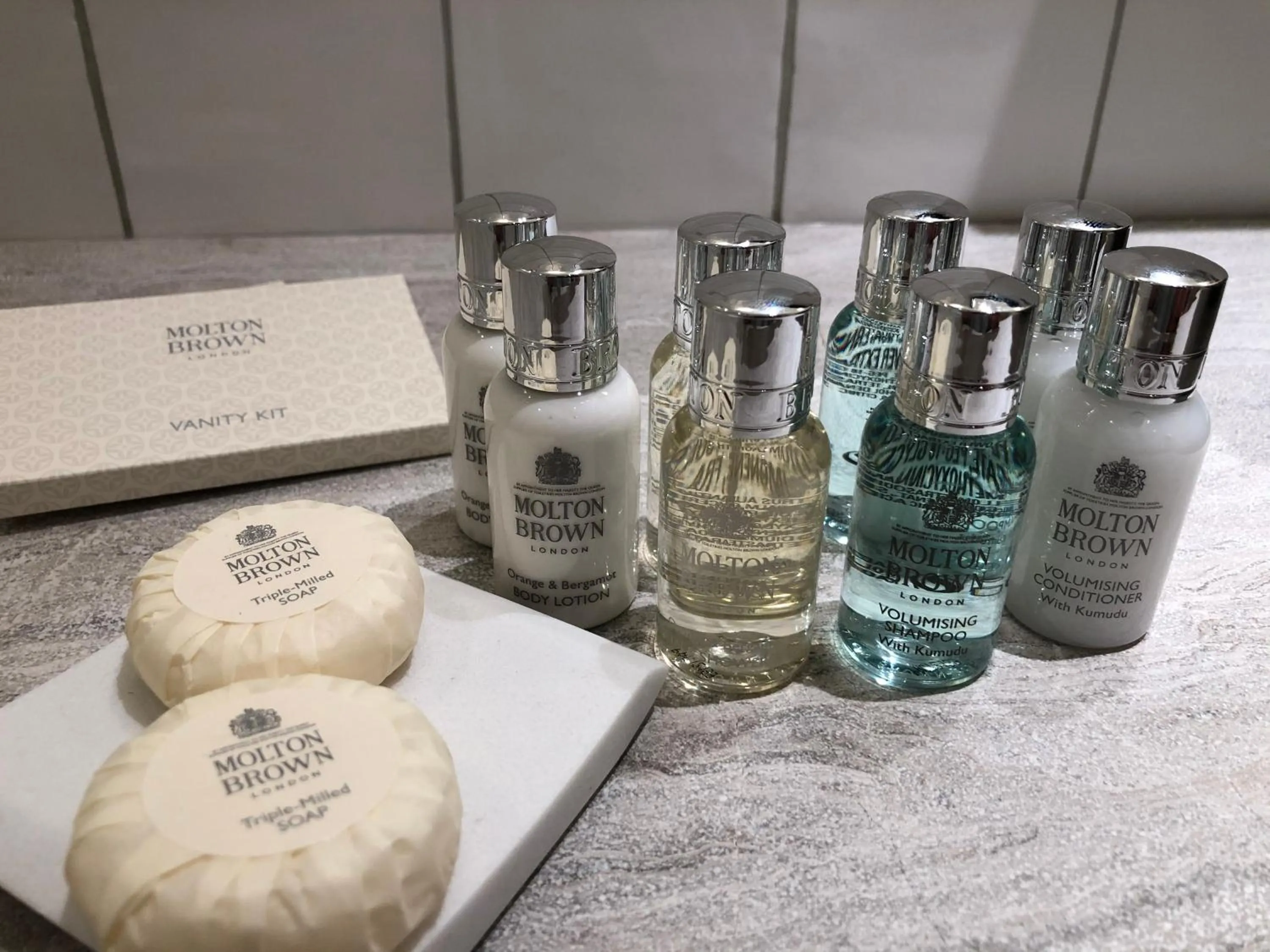 Bathroom in Kin Athens