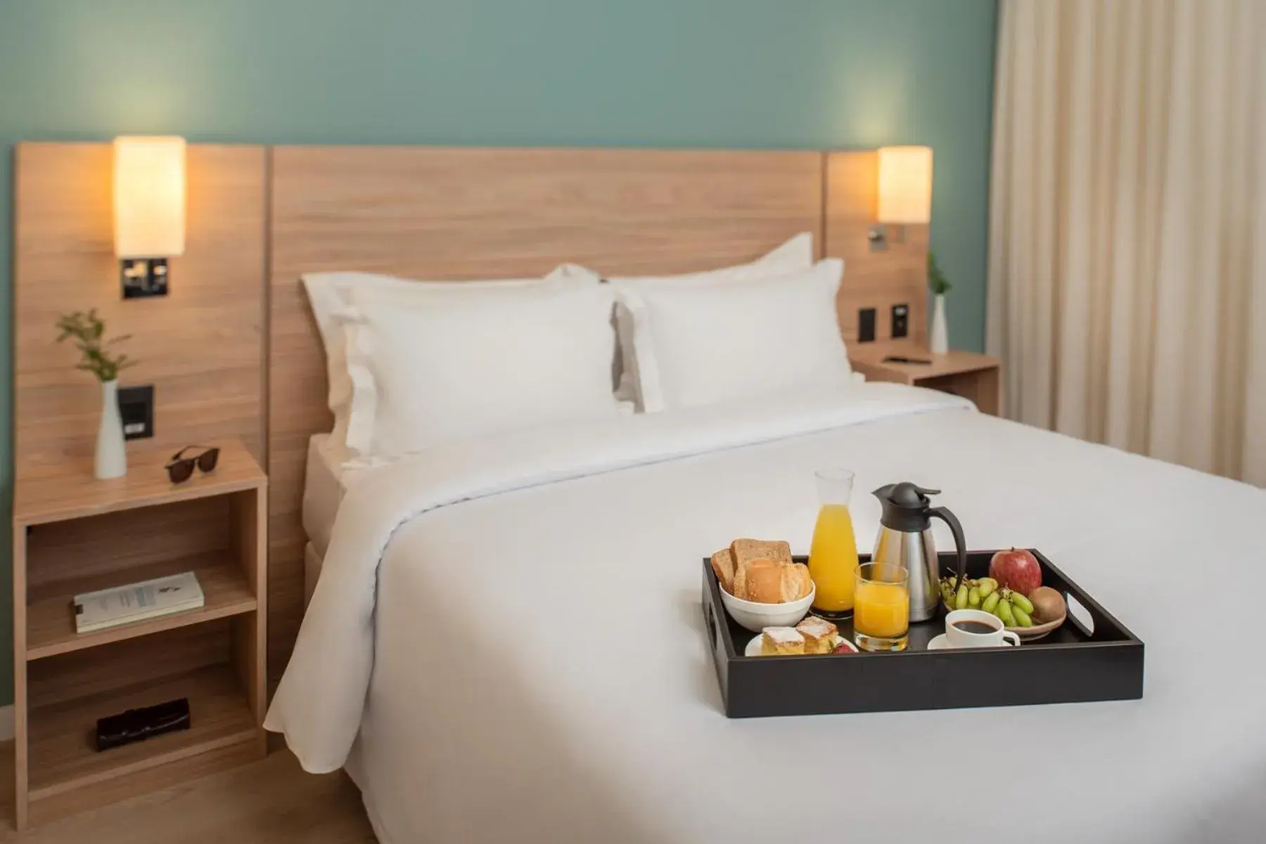 Superior Luxury Double - single occupancy - 1 Queen Bed in Intercity Curitiba Batel Superior Luxury Double - single occupancy - 1 Queen Bed in Intercity Curitiba Batel