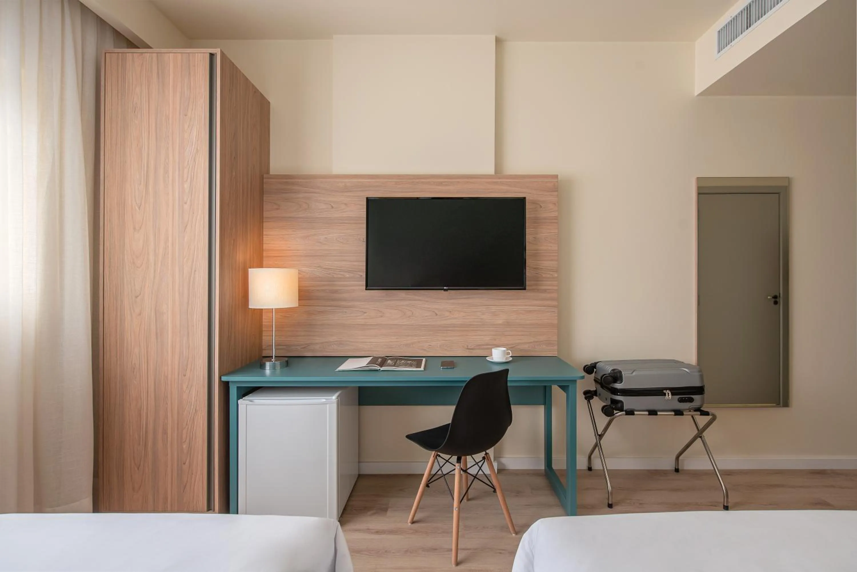 TV and multimedia in Intercity Curitiba Batel