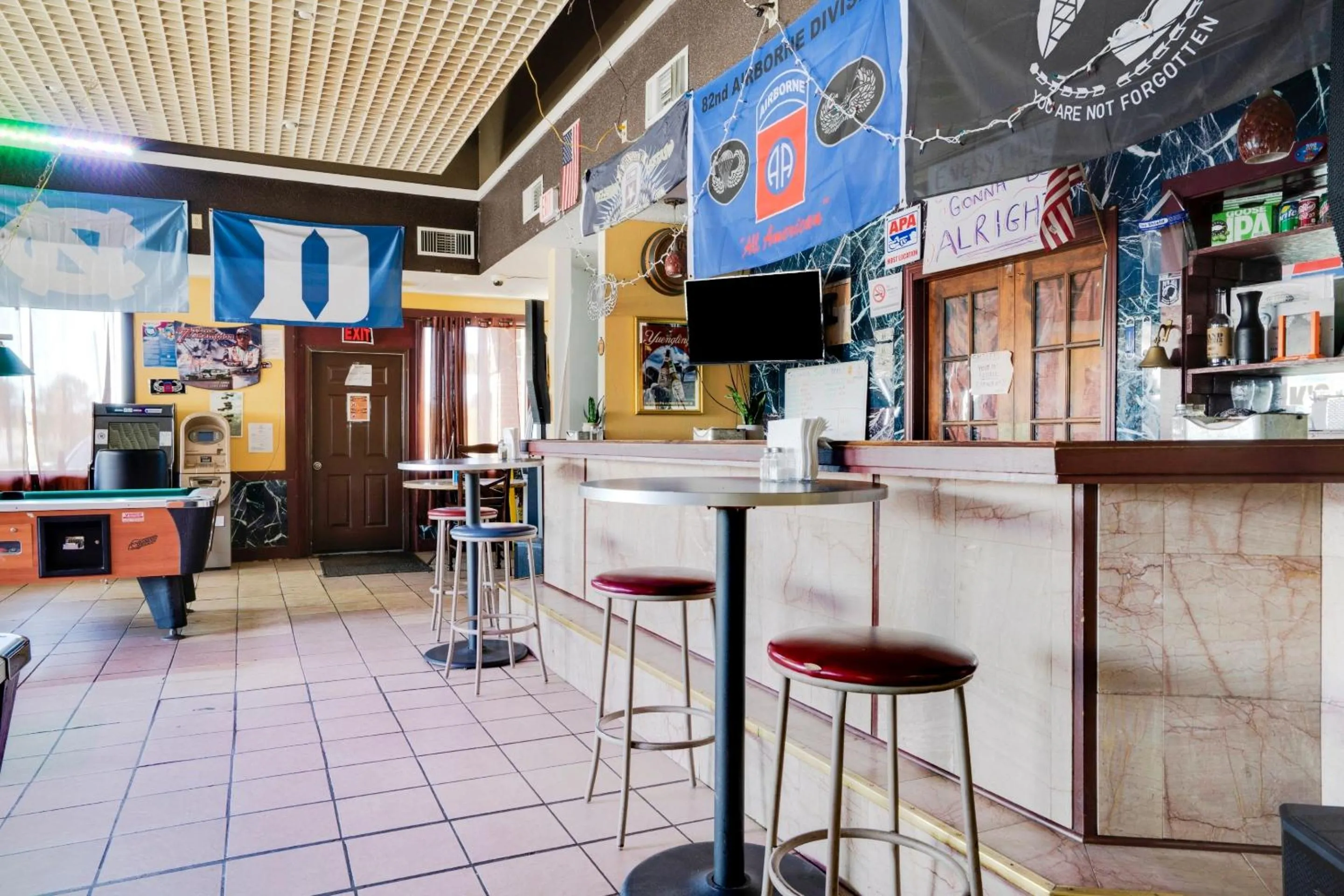 Restaurant/places to eat in OYO Hotel Wade/Fayetteville I-95 South