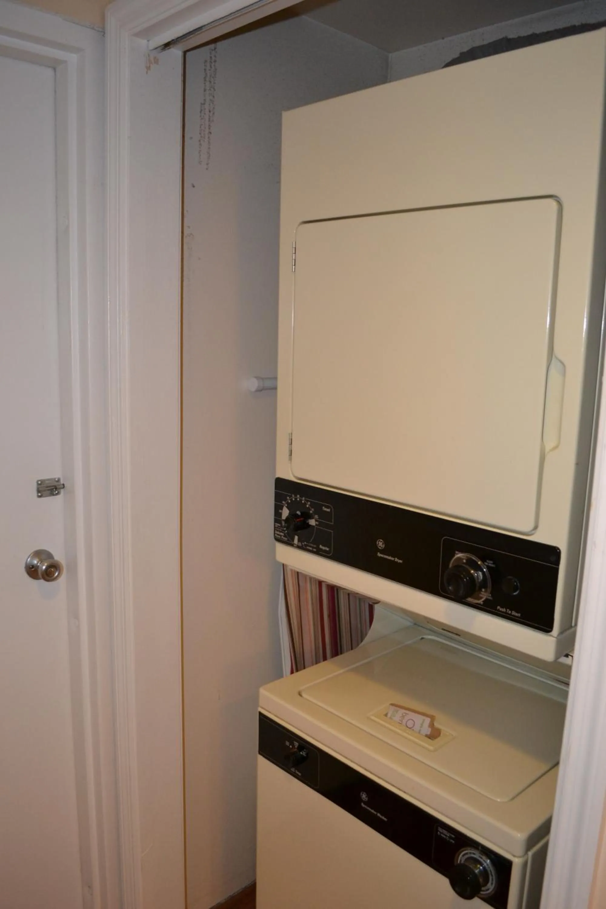 River Place Condos #411 3BD