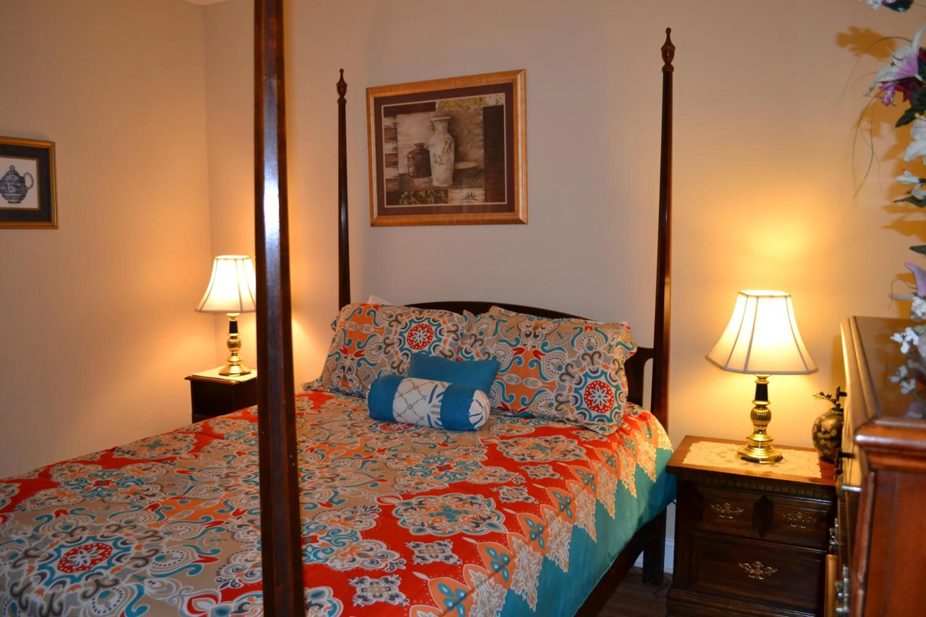 Bed in River Place Condos #411 3BD
