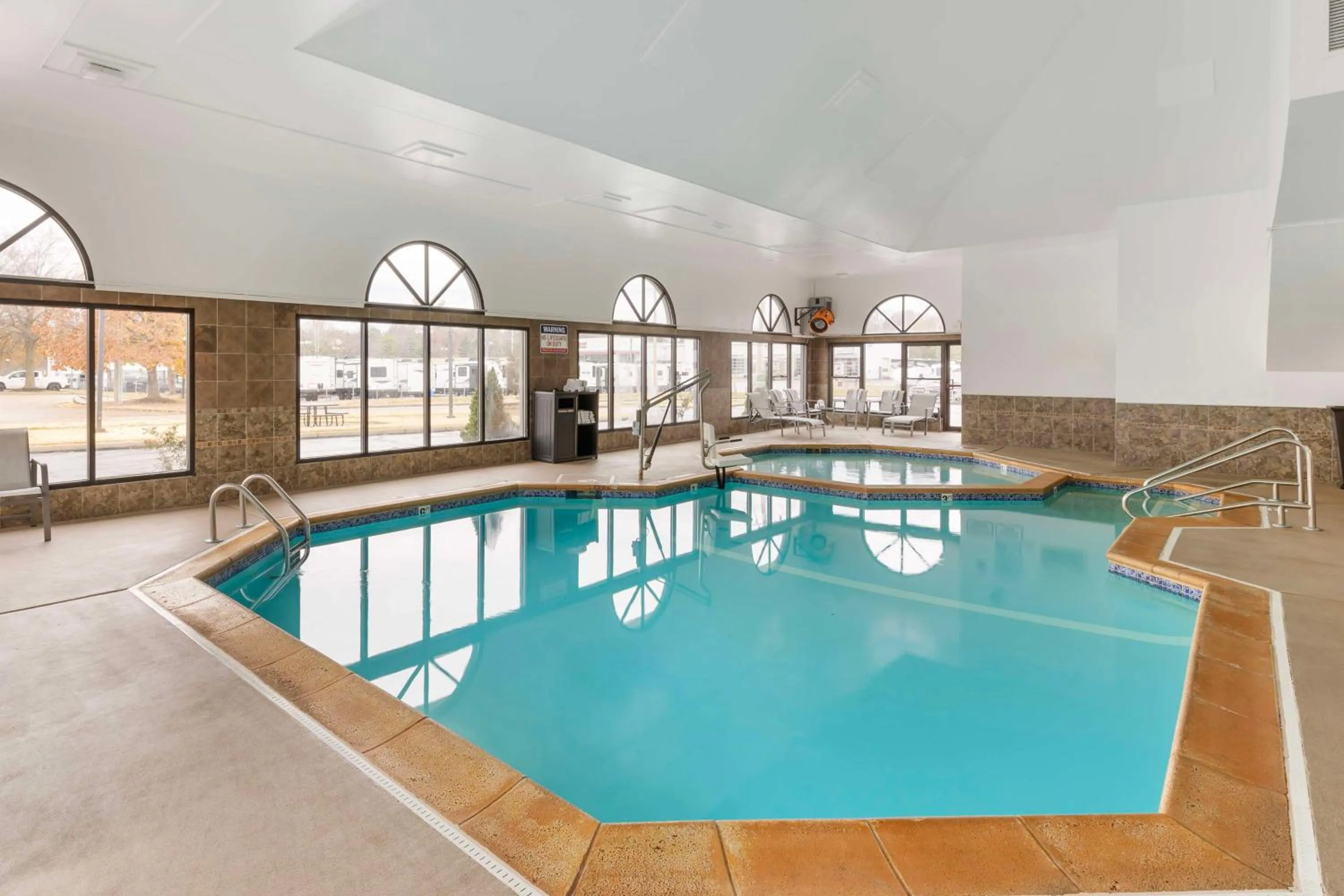 Pool view in Best Western St. Louis Inn