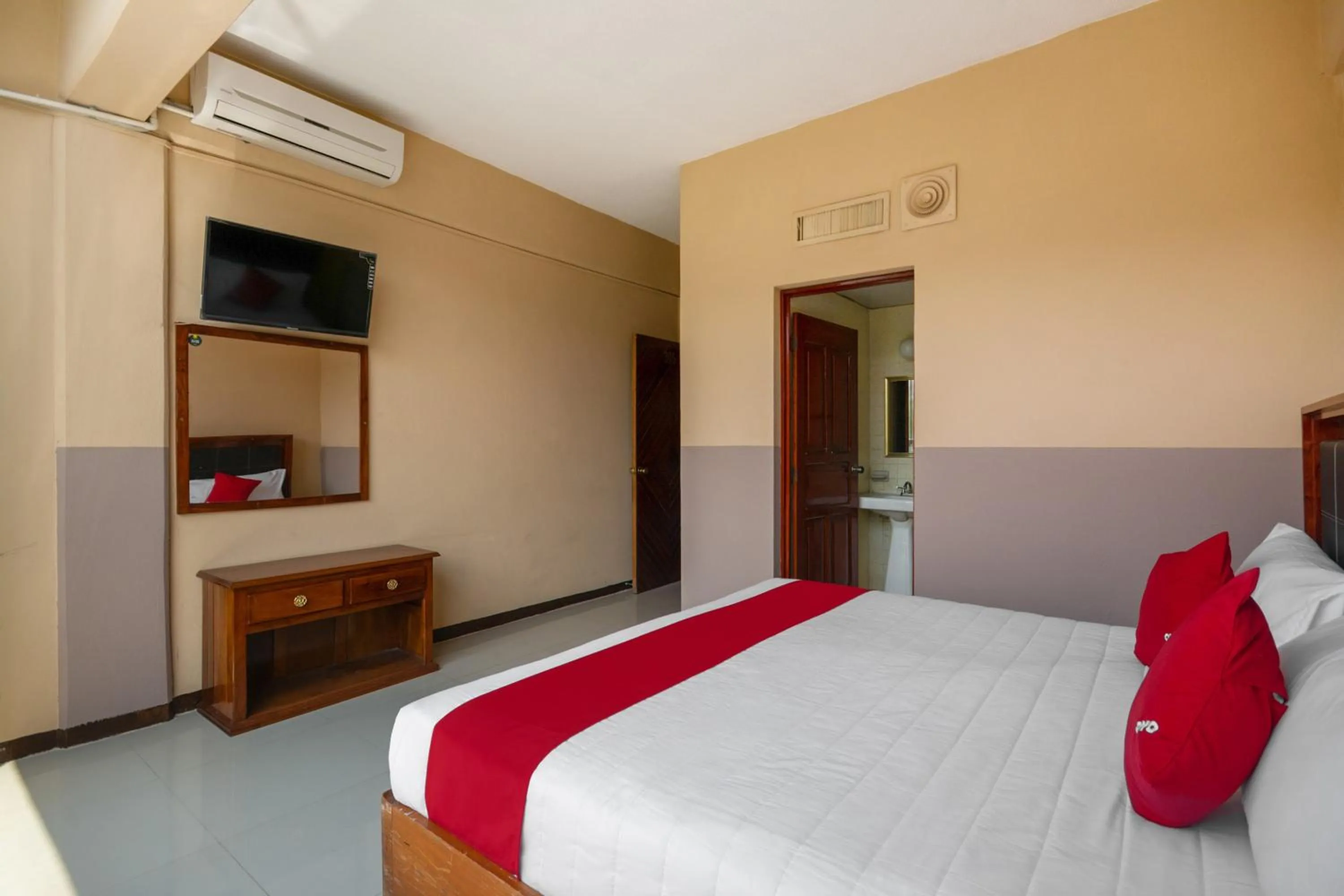 Bedroom, Bed in OYO Hotel Totonacapan, Papantla