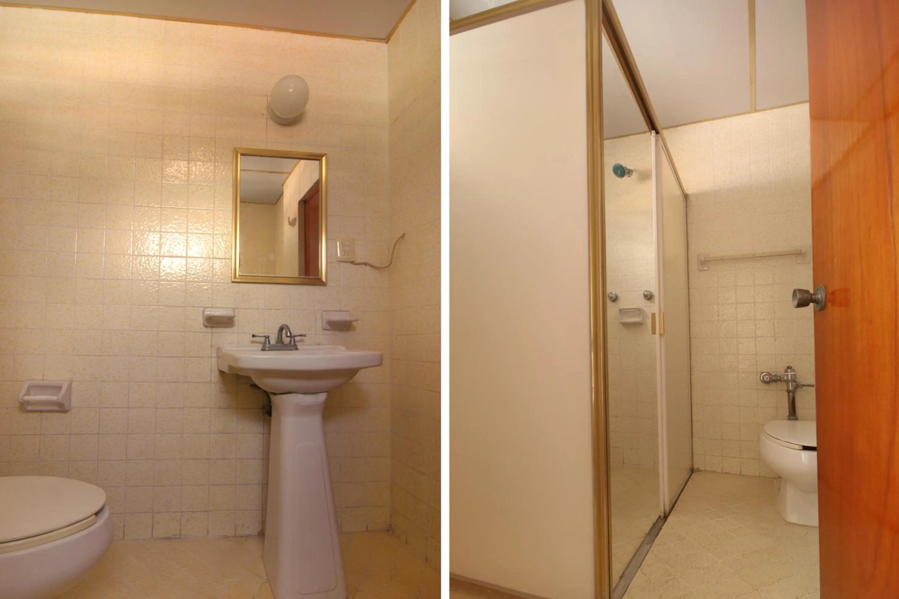 Bathroom in OYO Hotel Totonacapan, Papantla