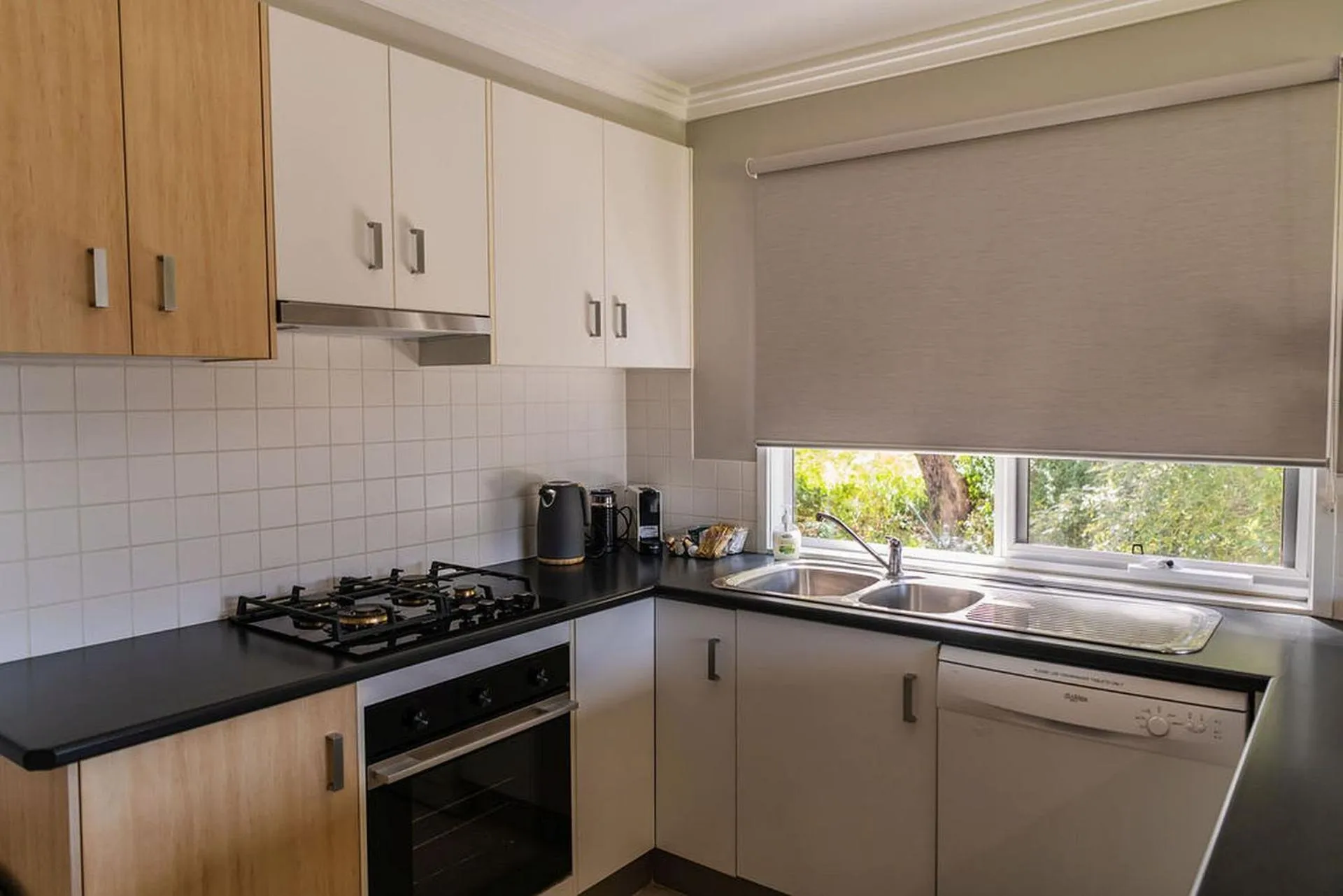 kitchen in McMillans of Metung Coastal Resort