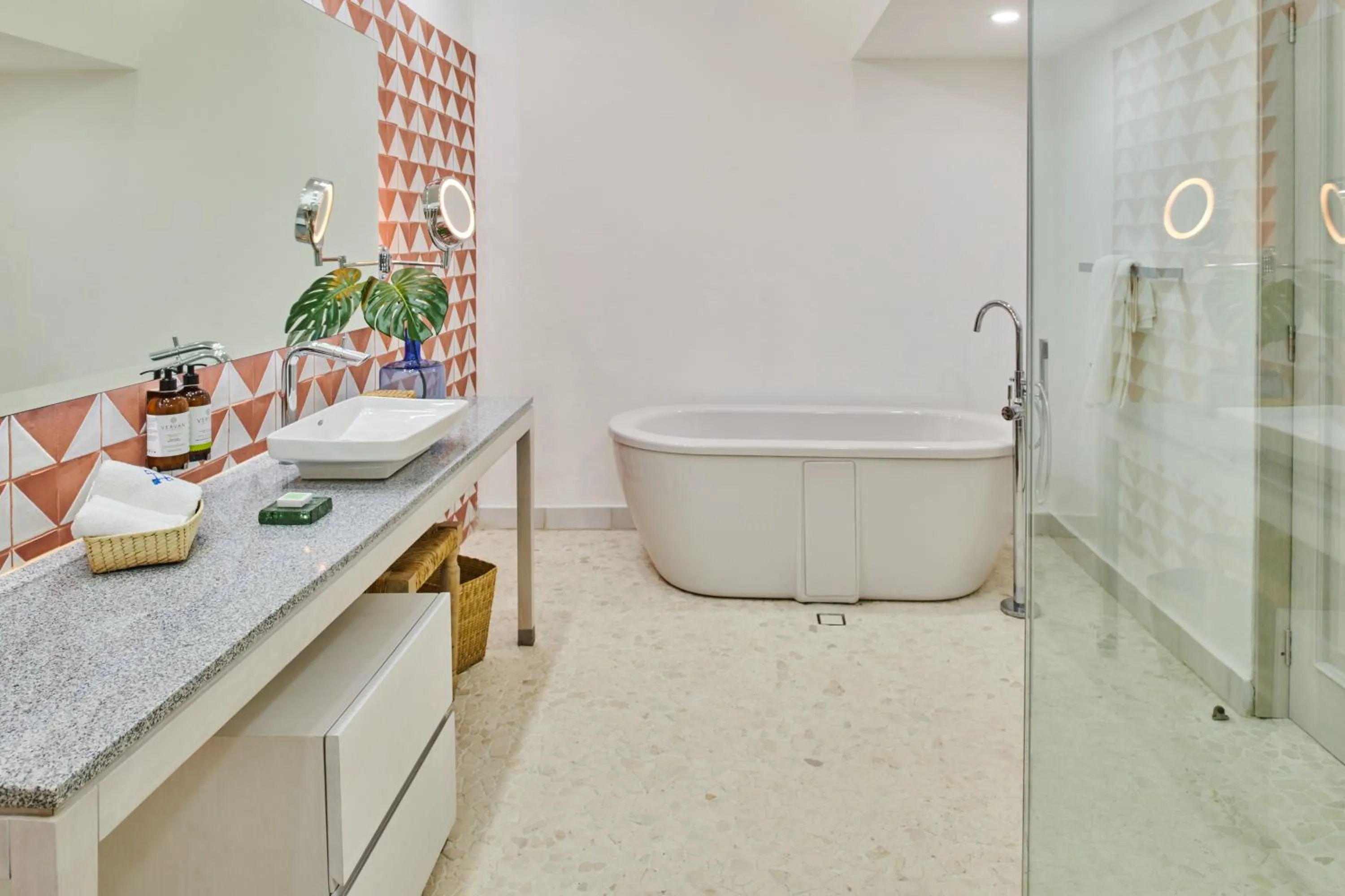 Bathroom in Hotel Luxury Patio Azul