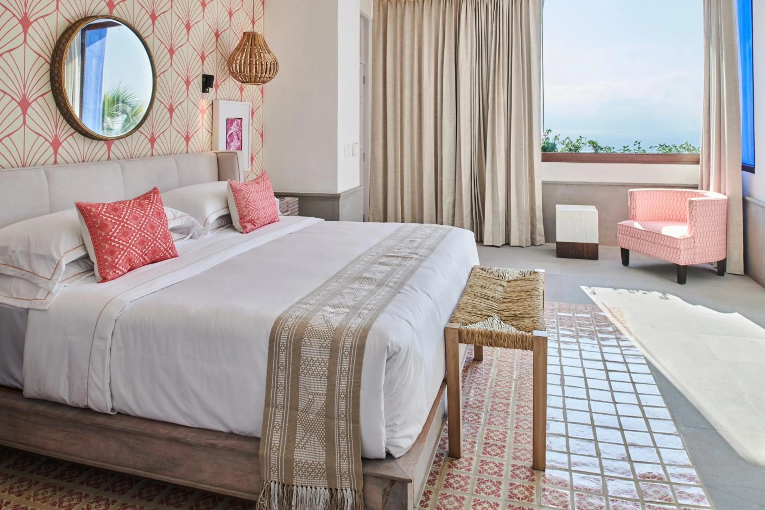 Photo of the whole room, Bed in Hotel Luxury Patio Azul