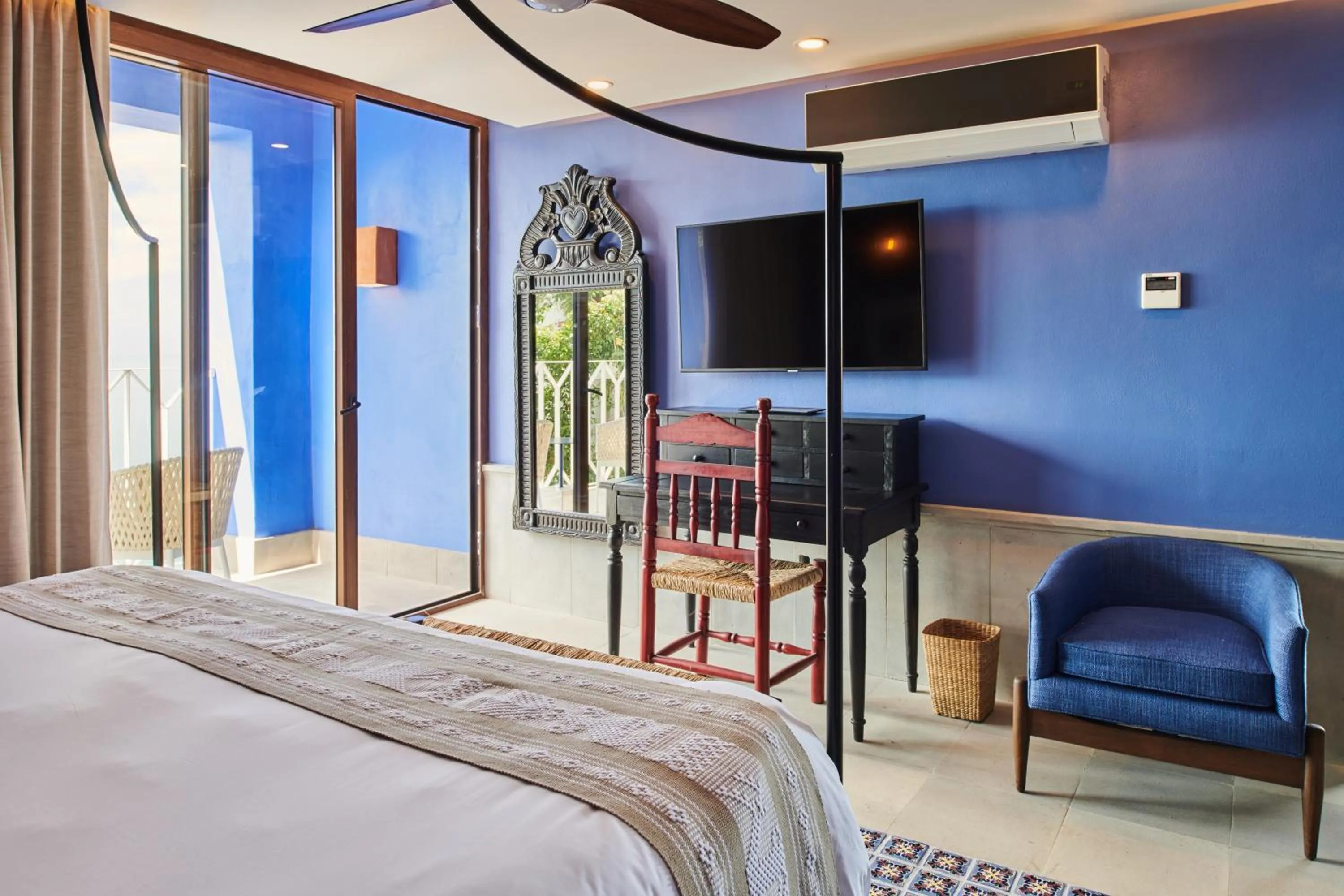 Bedroom, Bed in Hotel Luxury Patio Azul