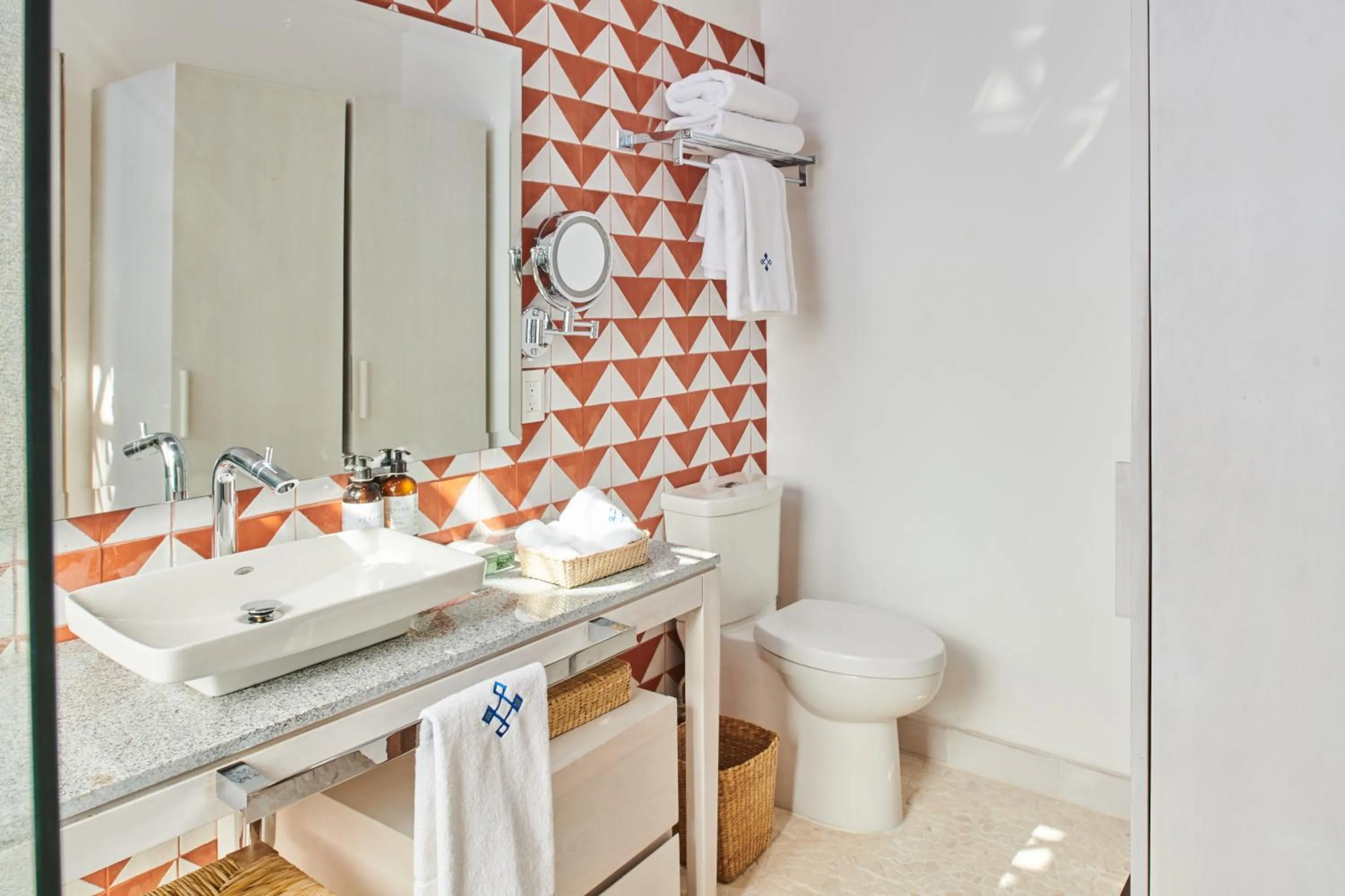 Bathroom in Hotel Luxury Patio Azul