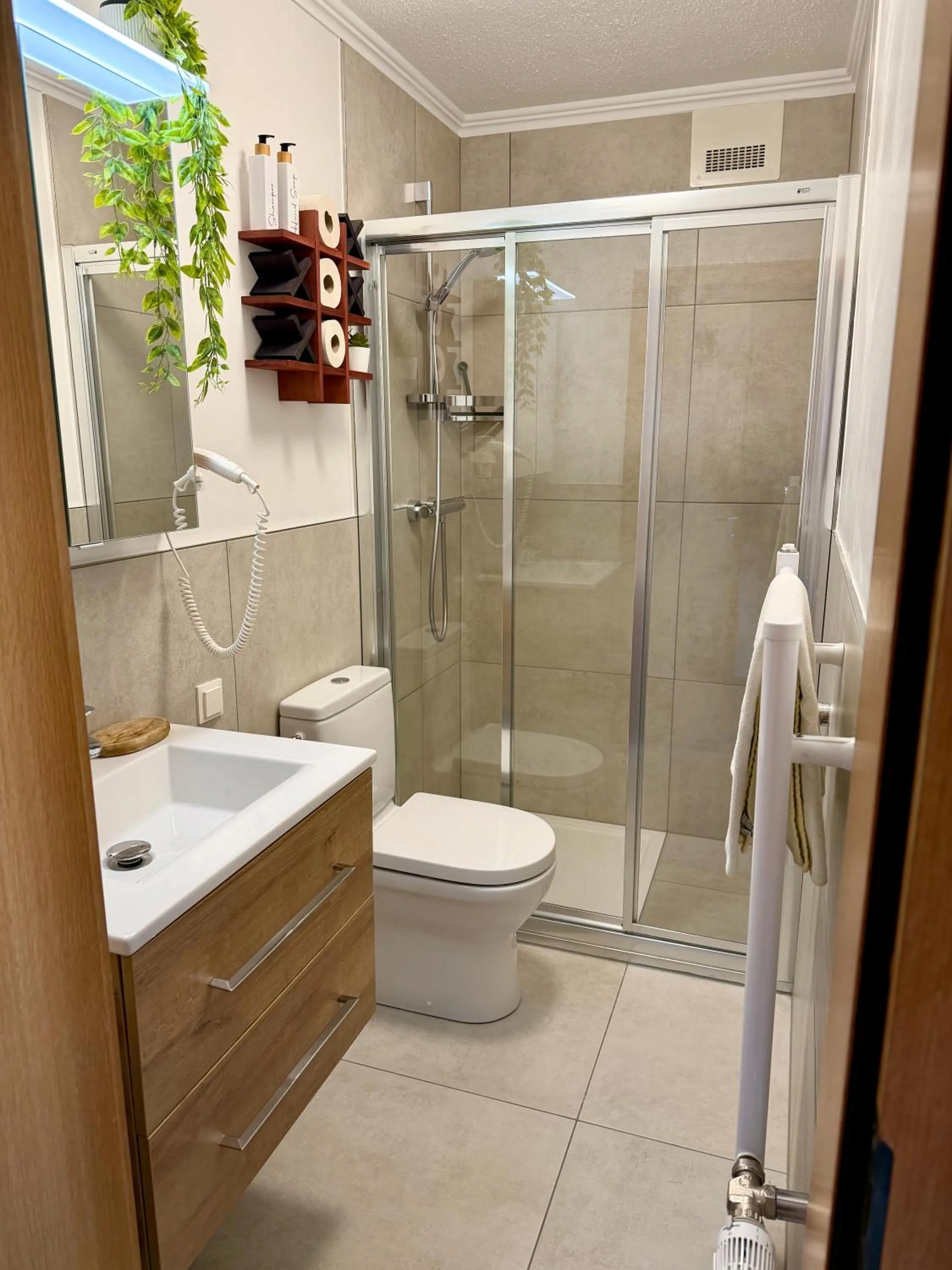 Bathroom in Pension Lambrecht