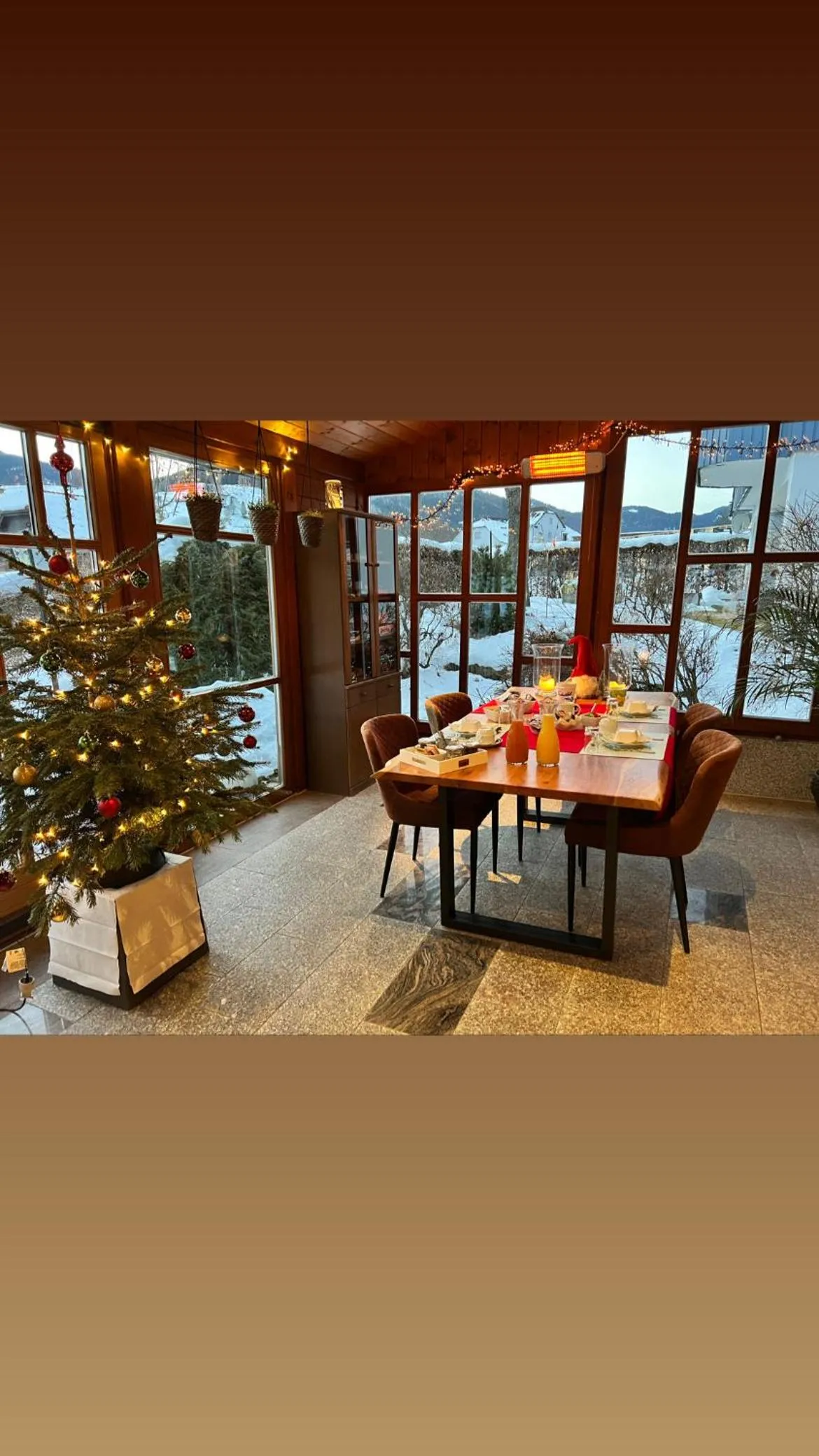 Dining area in Pension Lambrecht