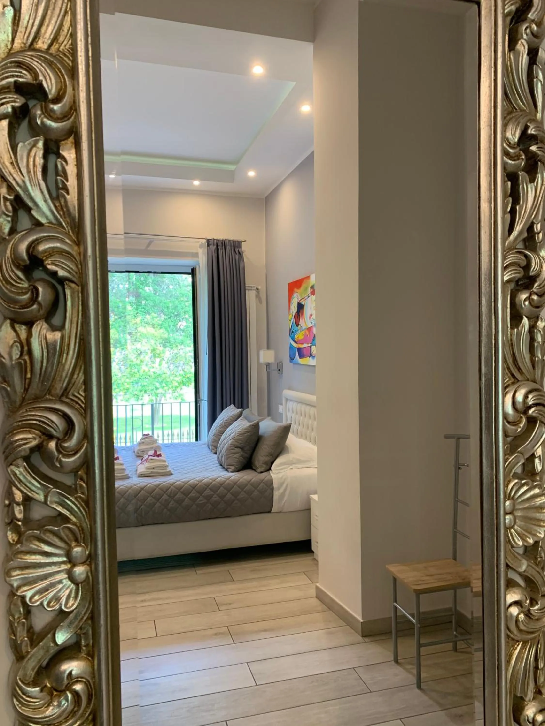 Decorative detail, Bed in ROYAL GARDENS