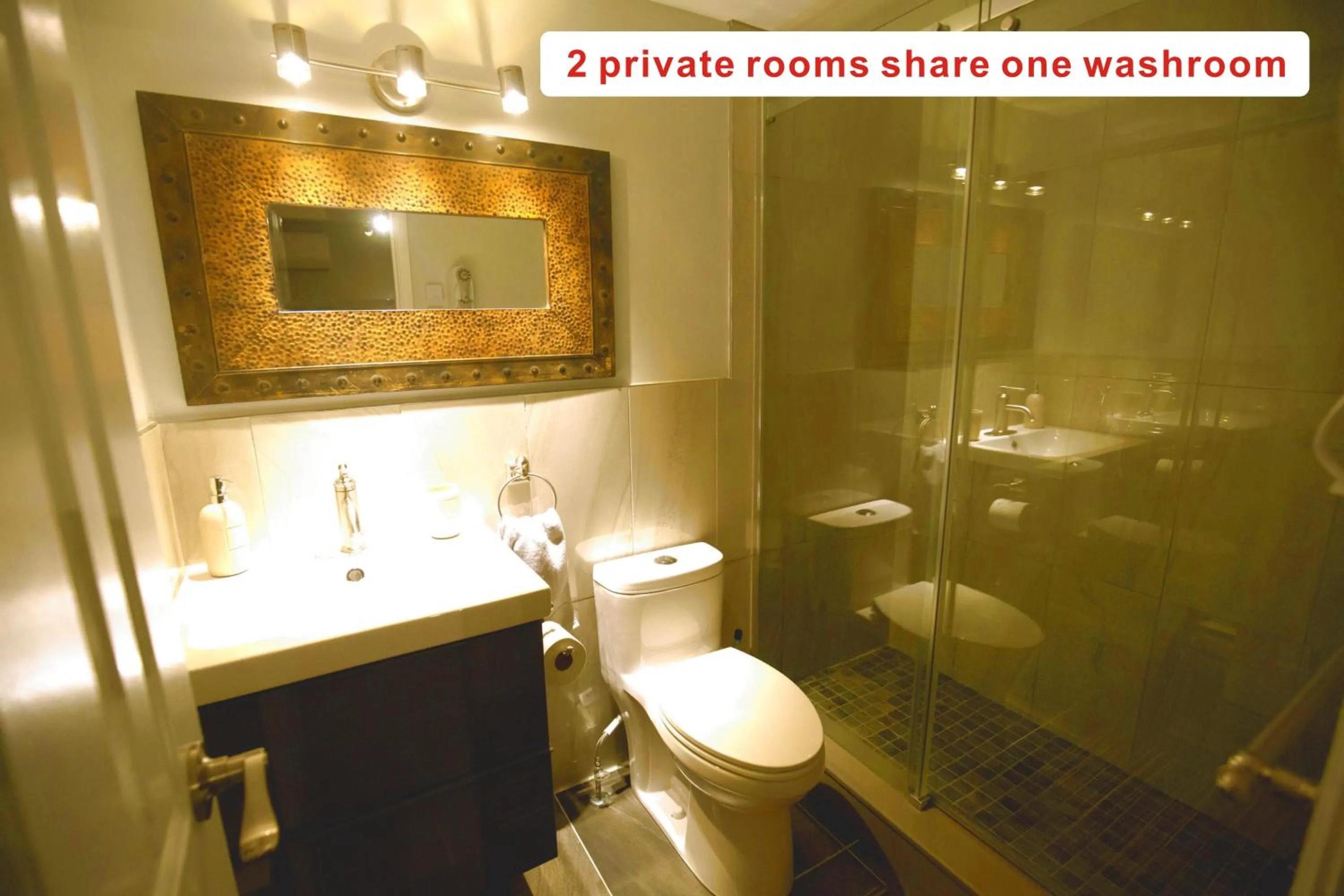 Bathroom in The Only Backpacker's Inn