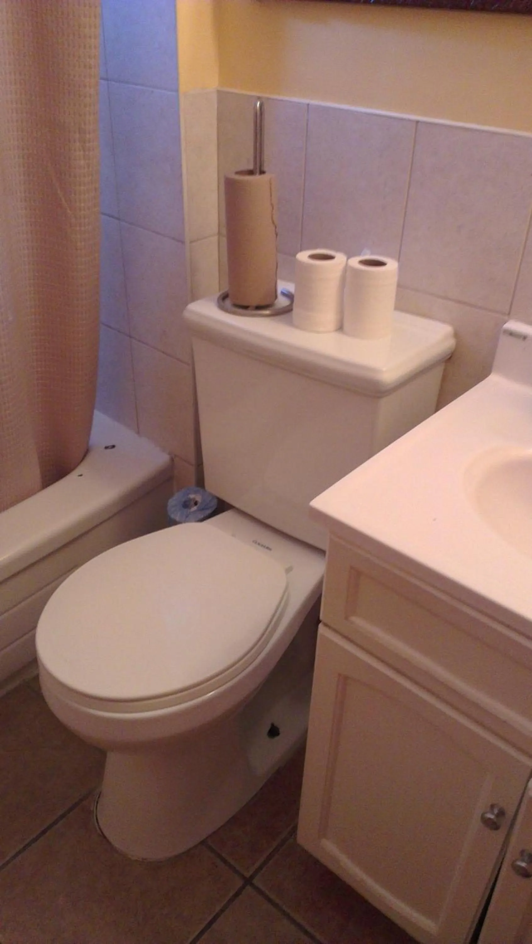 Bathroom in The Only Backpacker's Inn