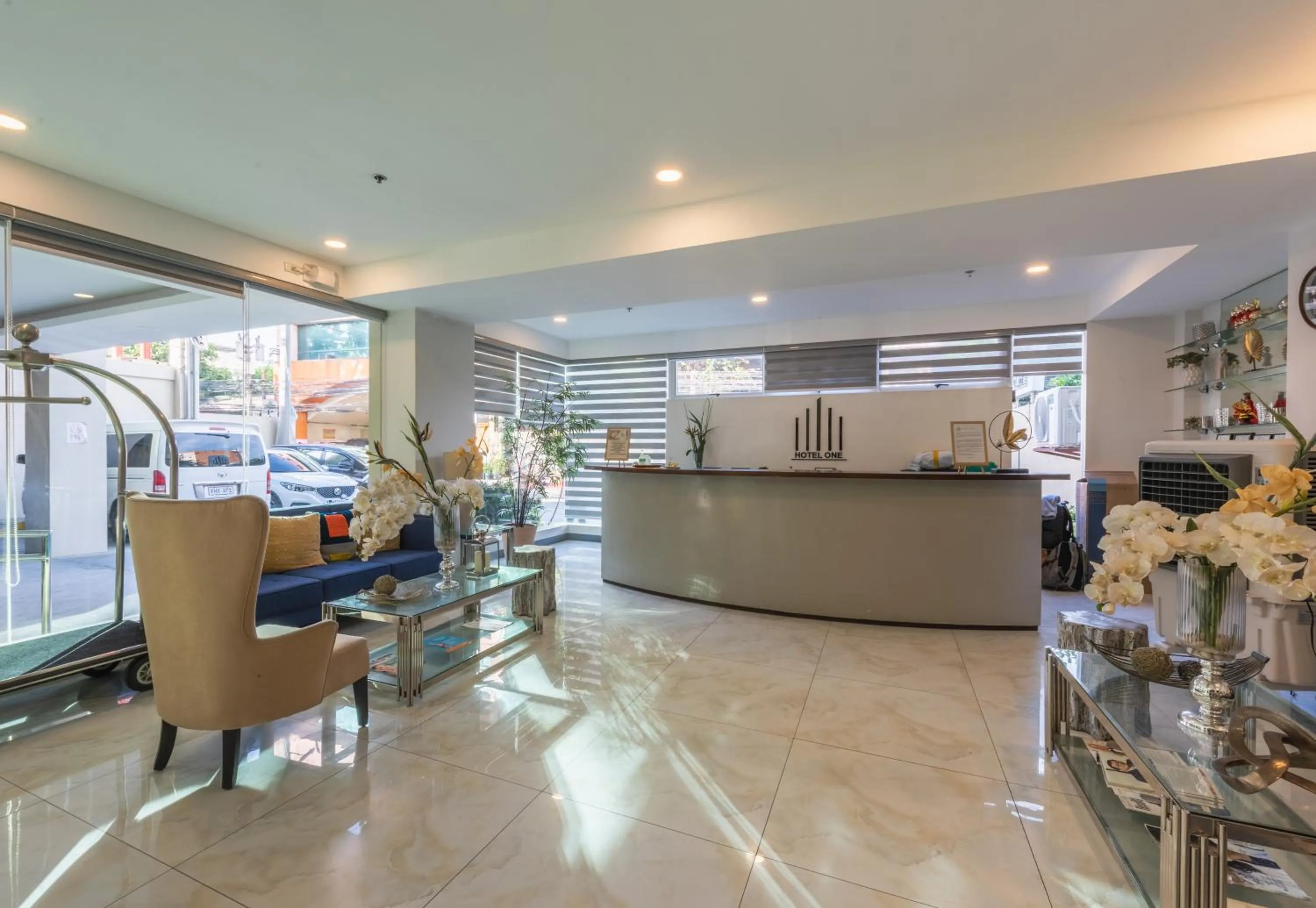 Lobby or reception in Hotel One
