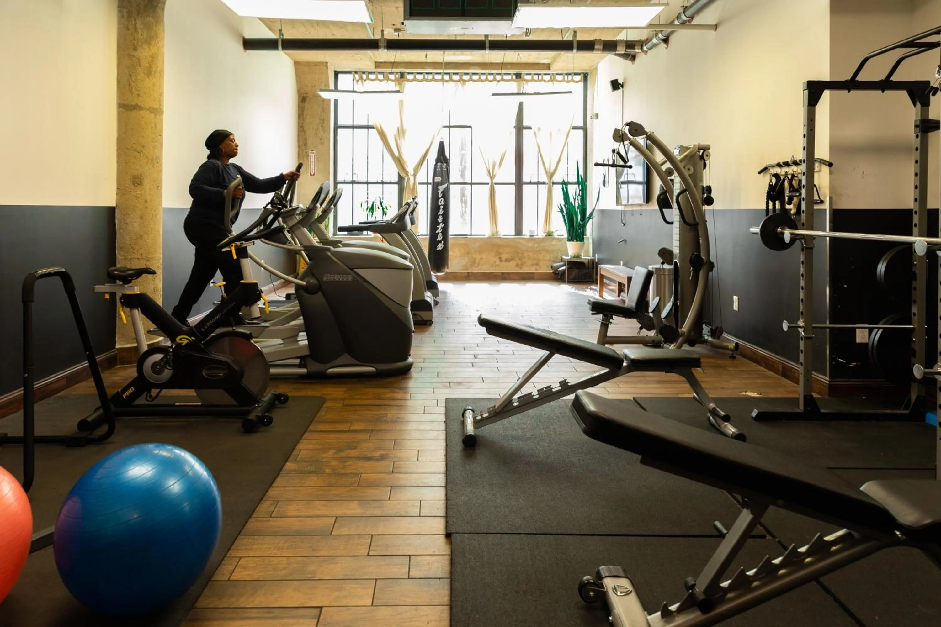 Fitness centre/facilities in Sosuite at Independence Lofts - Callowhill