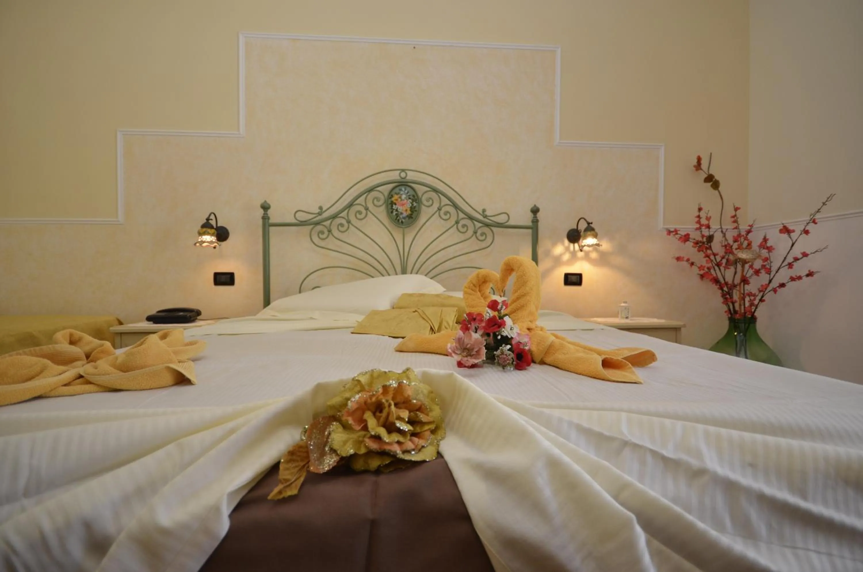 Bed in Hotel Oasi da Paolo