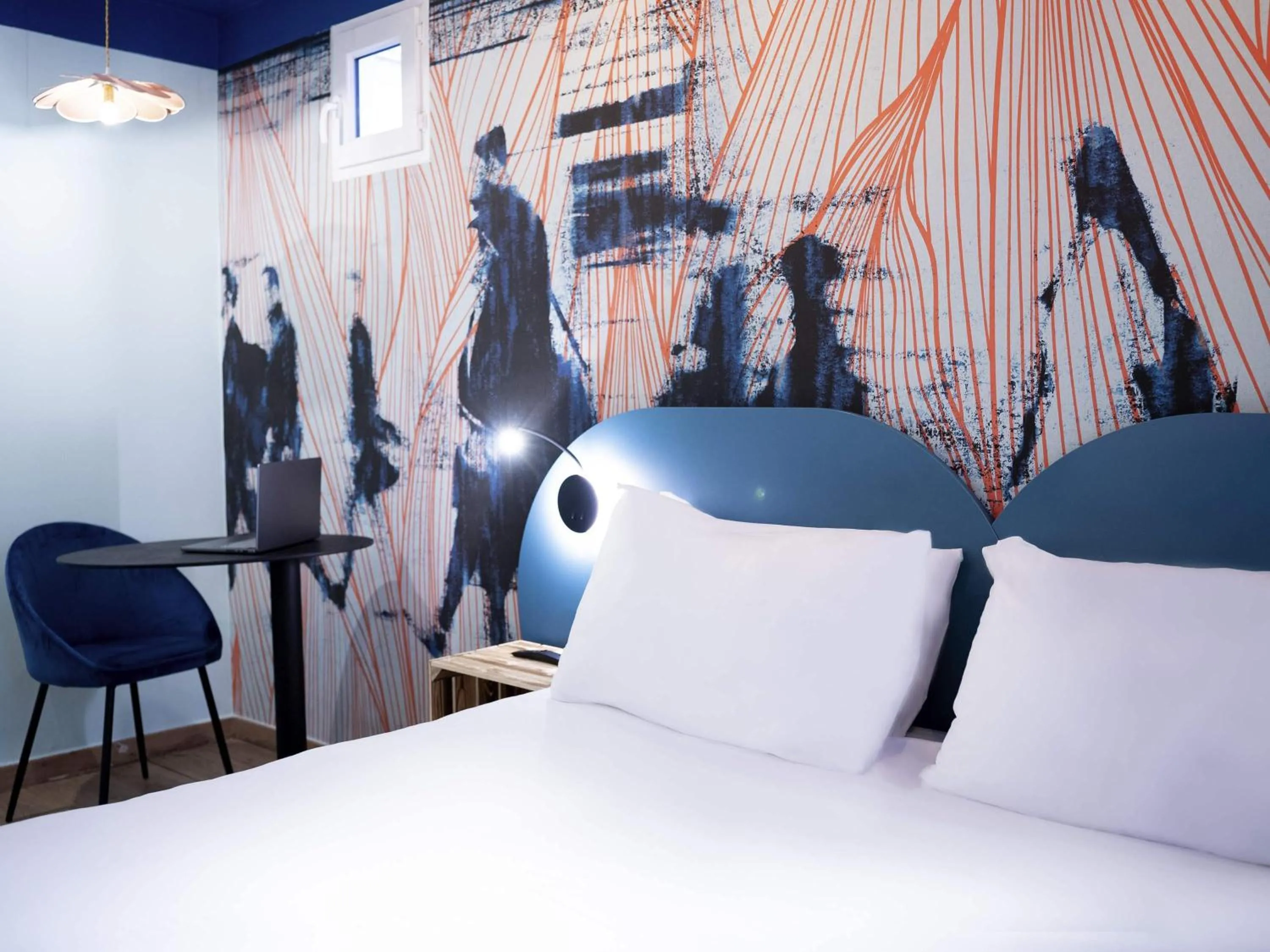 Bedroom, Bed in Ibis Styles Paris Batignolles