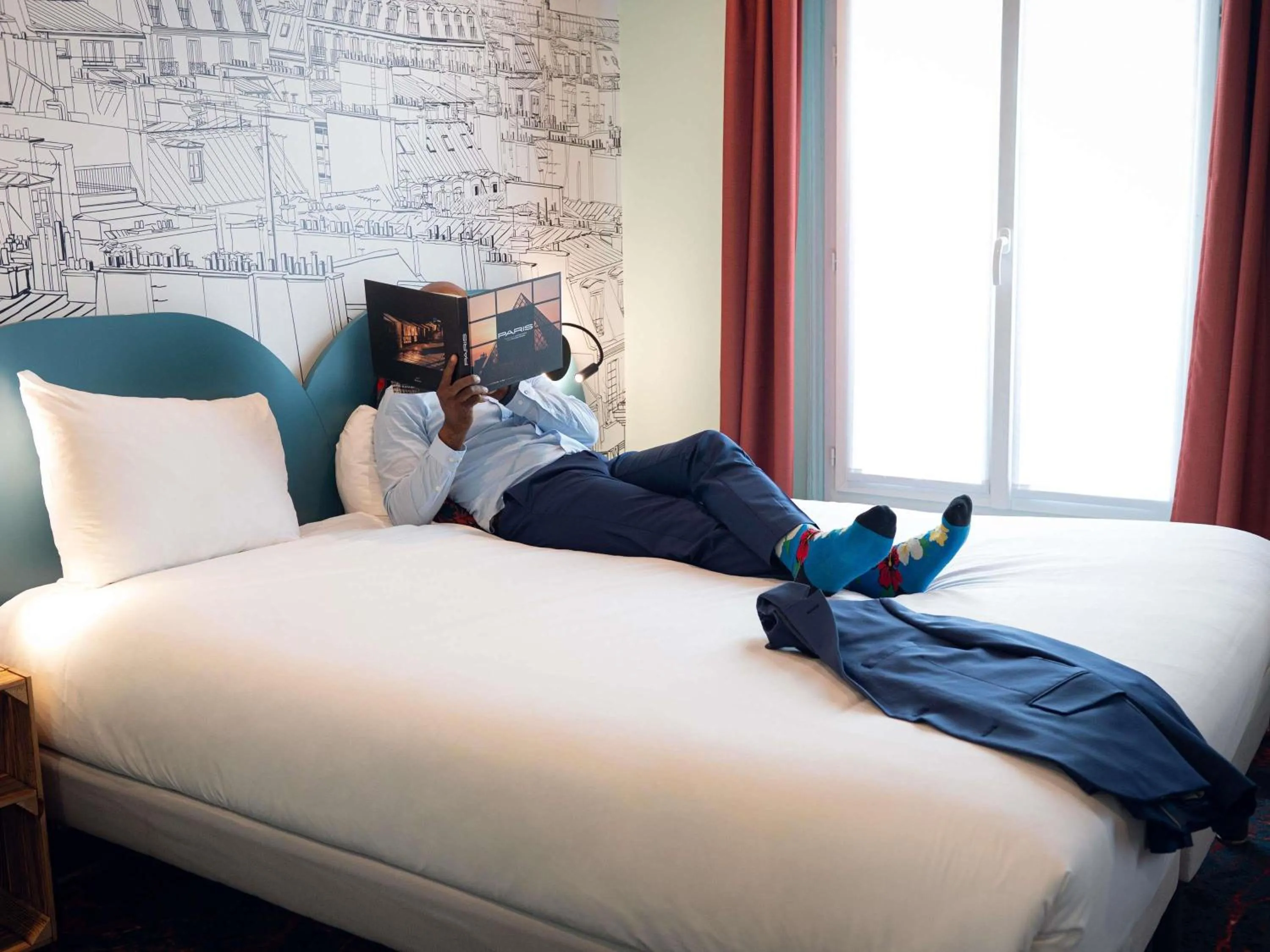 Bedroom, Bed in Ibis Styles Paris Batignolles