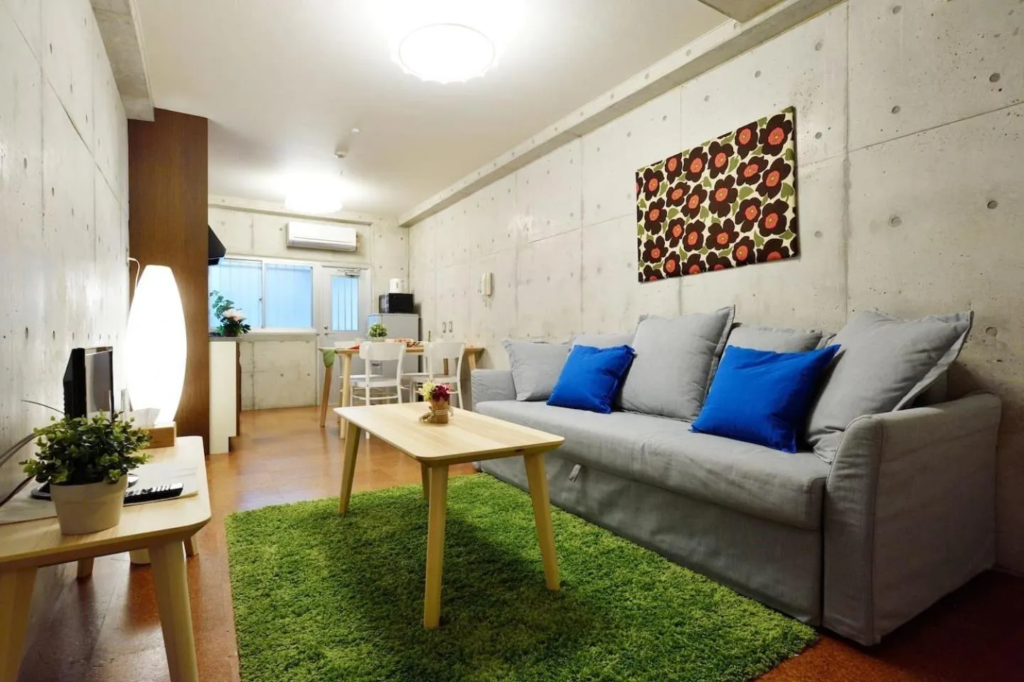 TV and multimedia in KU1 Kurosaki House