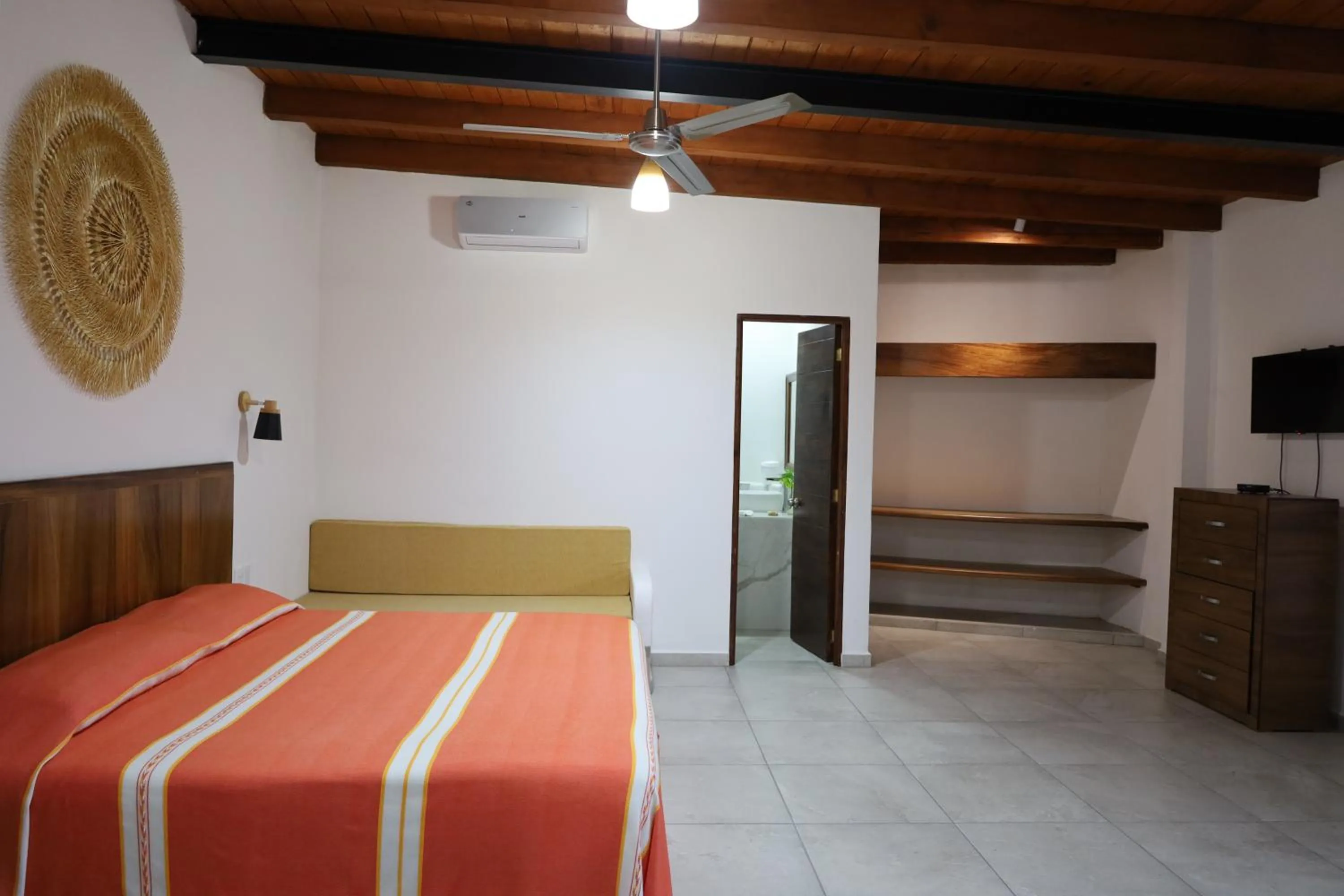 Bed in Solez Zihuatanejo