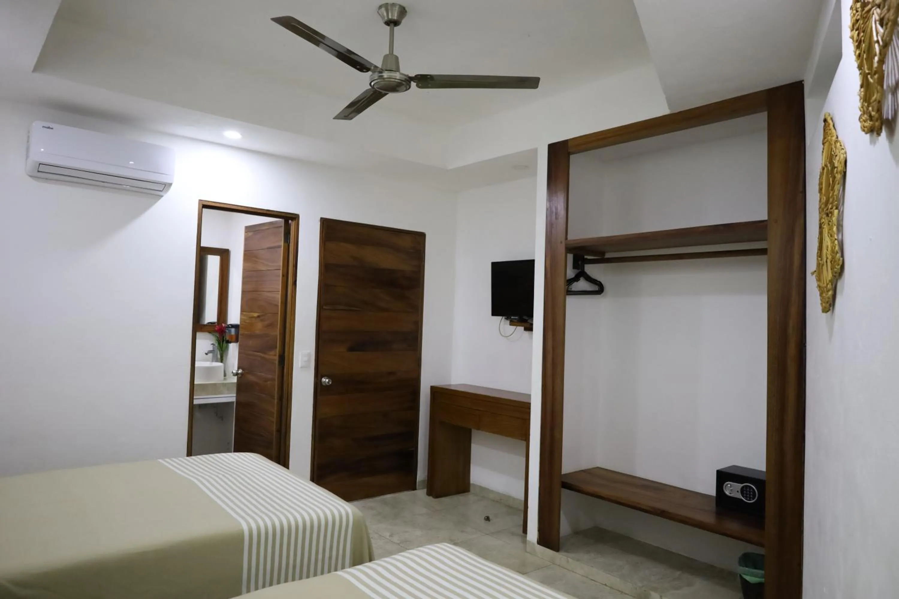 Bed in Solez Zihuatanejo