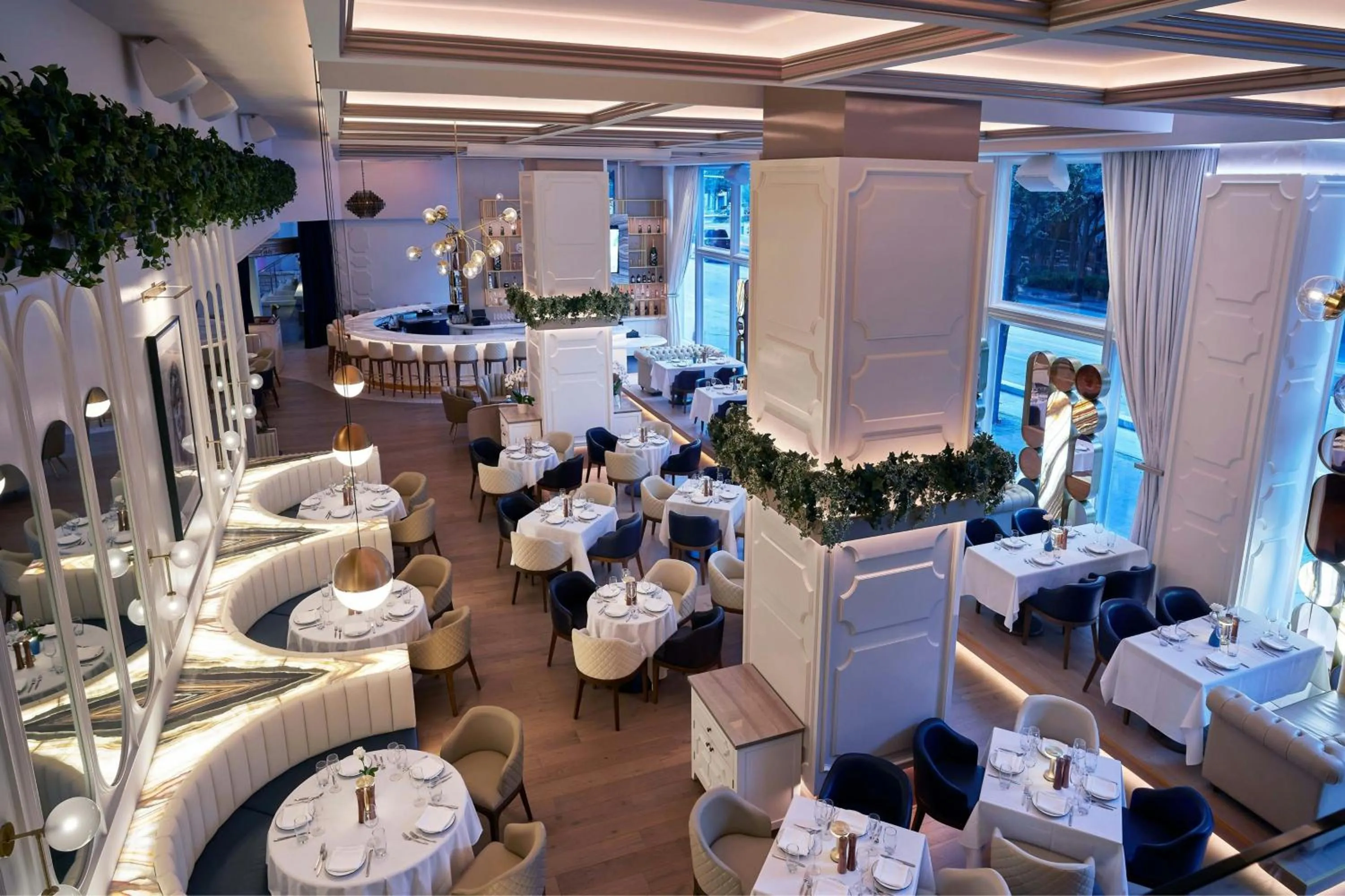 Restaurant/places to eat in W Dallas