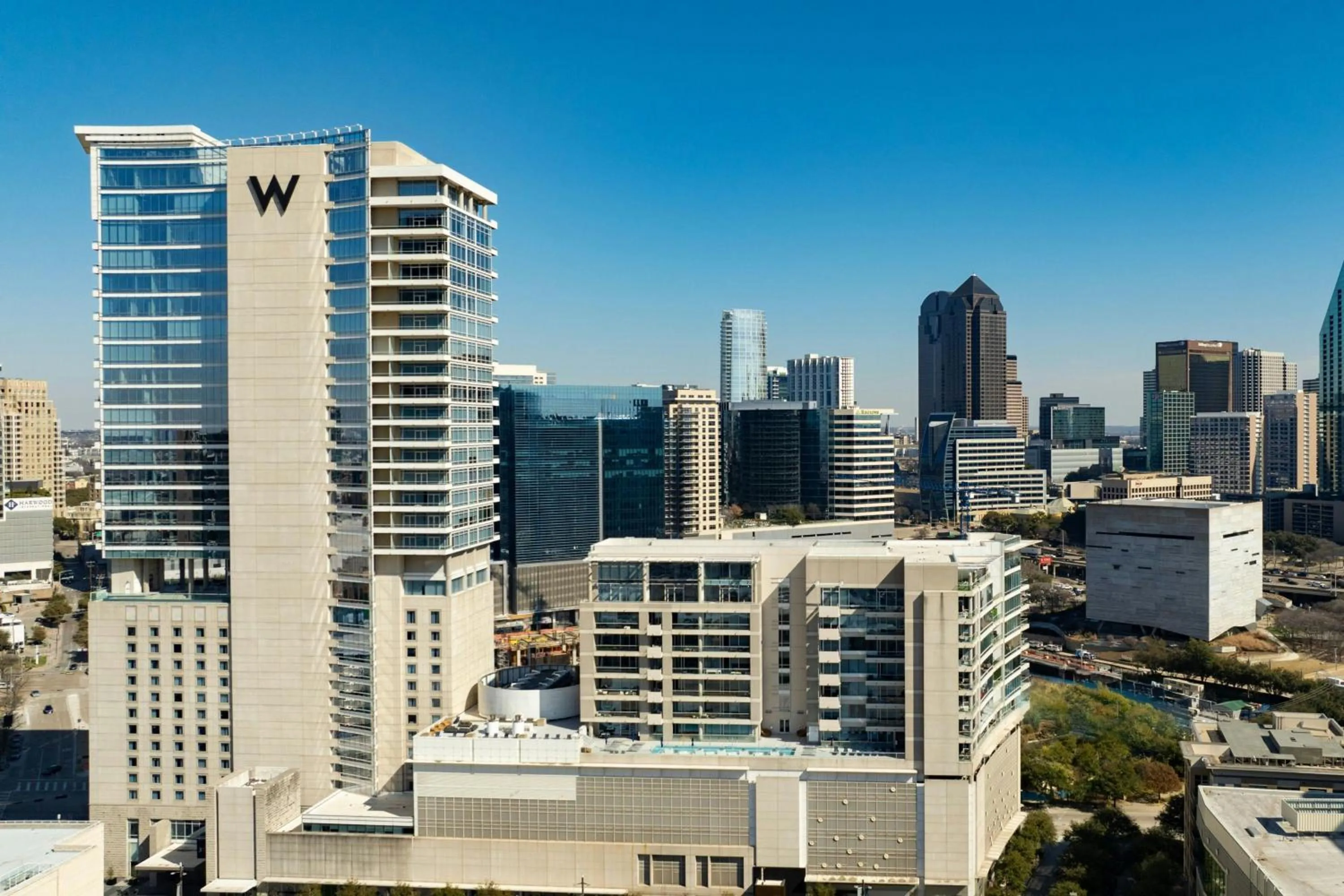 Property building in W Dallas